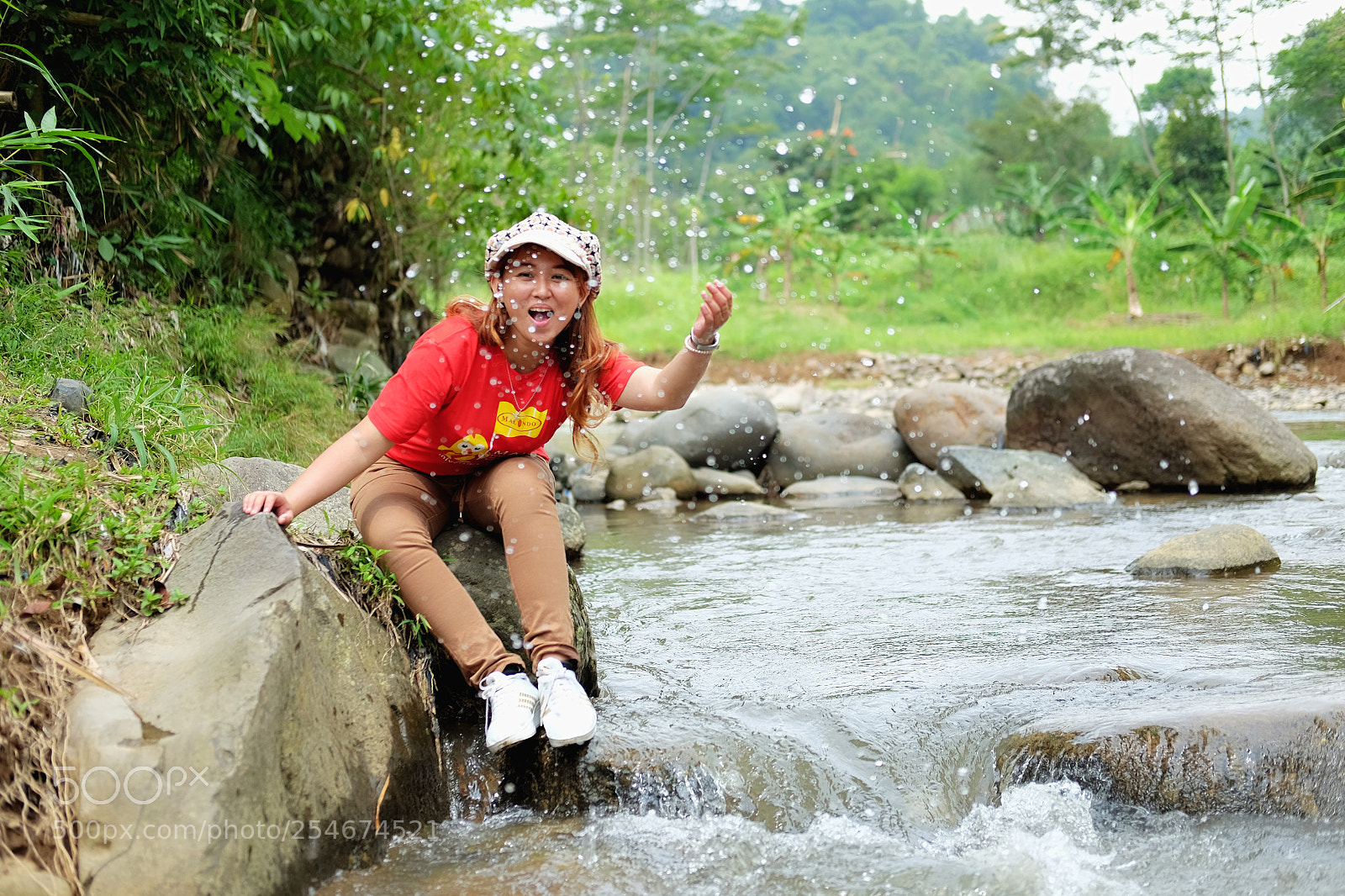 Fujifilm X-T10 sample photo. Main air photography
