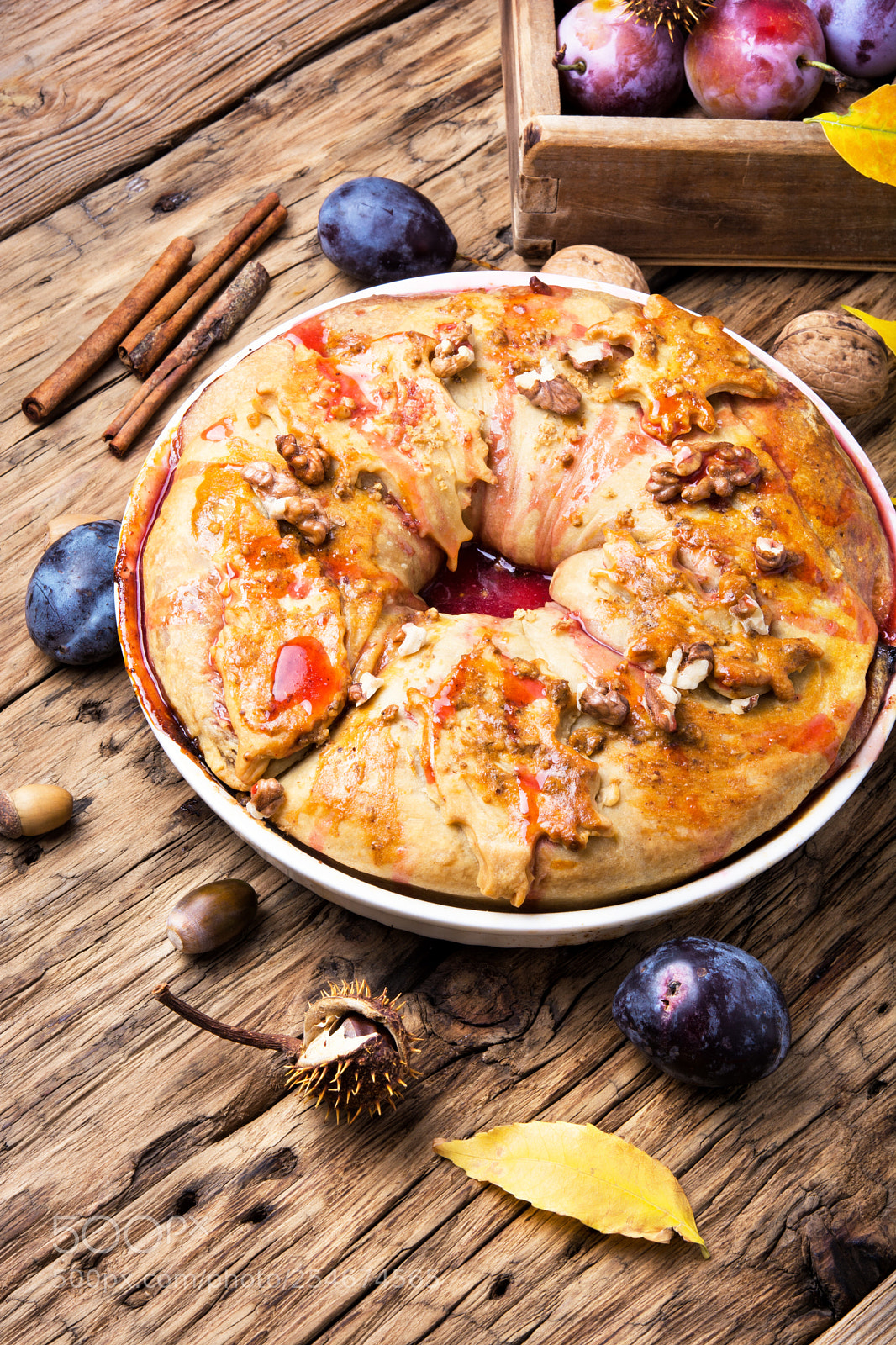 Nikon D7100 sample photo. Strudel with autumn plum photography
