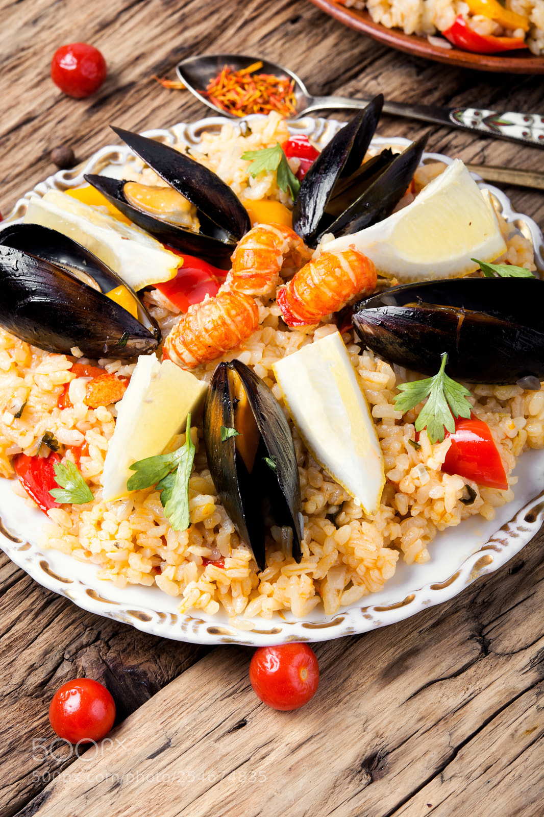 Nikon D7100 sample photo. Spanish paella with seafood photography