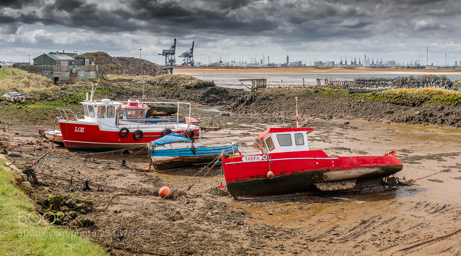 Canon EOS 5D Mark IV sample photo. Storm clouds photography
