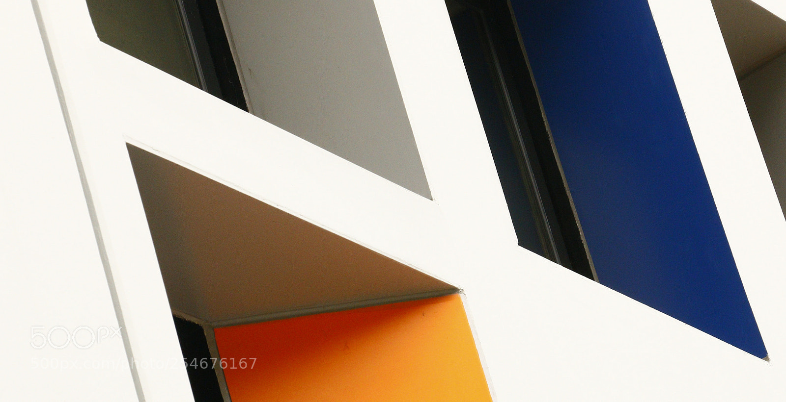 Canon EOS 70D sample photo. Cube photography