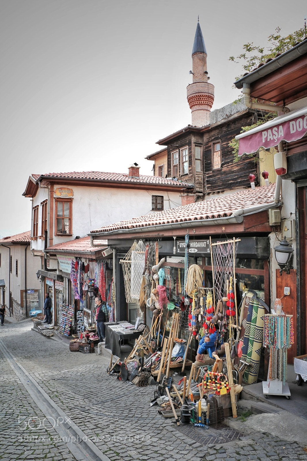 Canon EOS 700D (EOS Rebel T5i / EOS Kiss X7i) sample photo. Koyunpazarı sokak photography