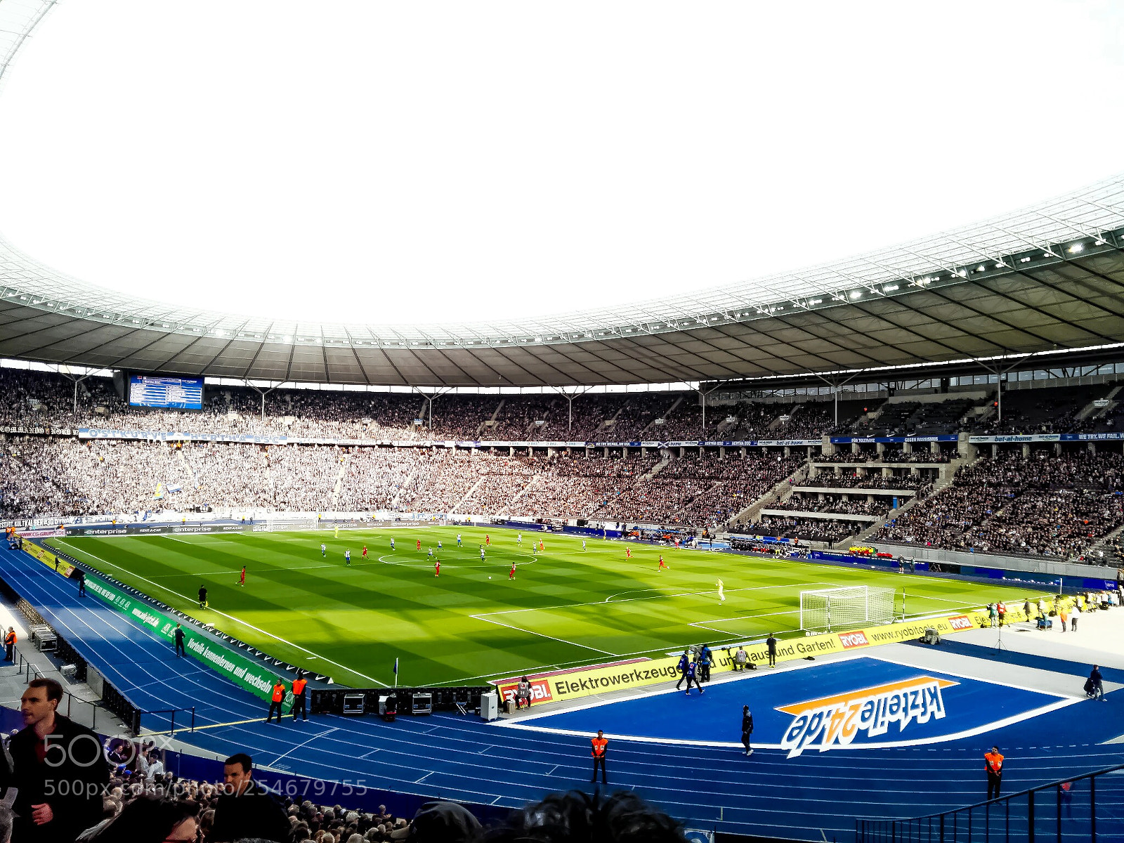 HUAWEI P8 Lite sample photo. Footbal match photography