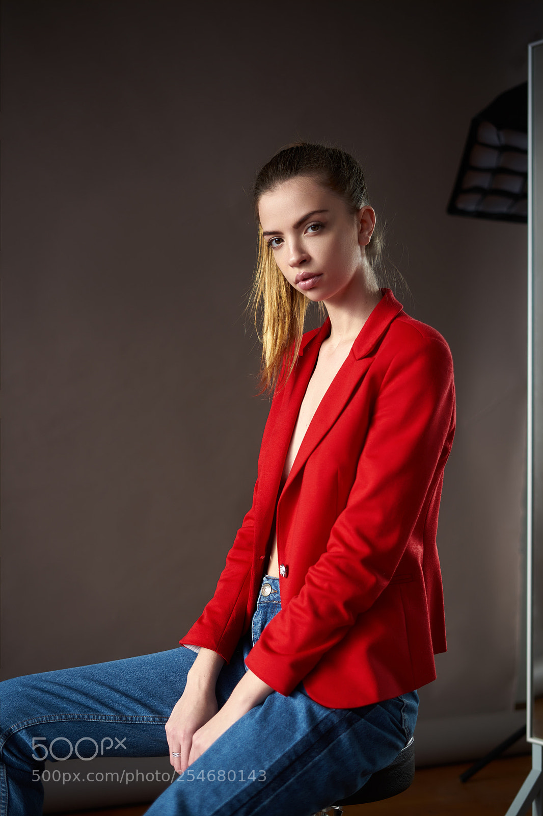 Sony a7 II + Sony FE 50mm F1.8 sample photo. Model posing in studio photography