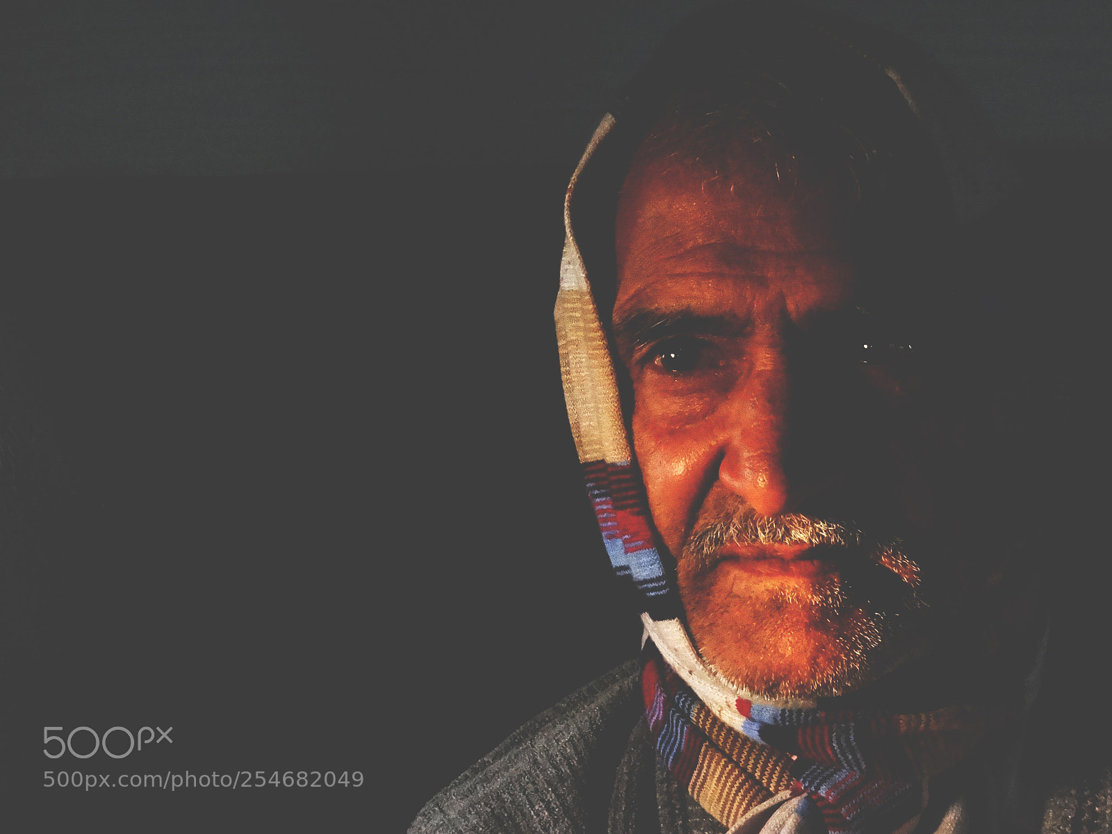 Sony DSC-HX200V sample photo. Old man in train photography