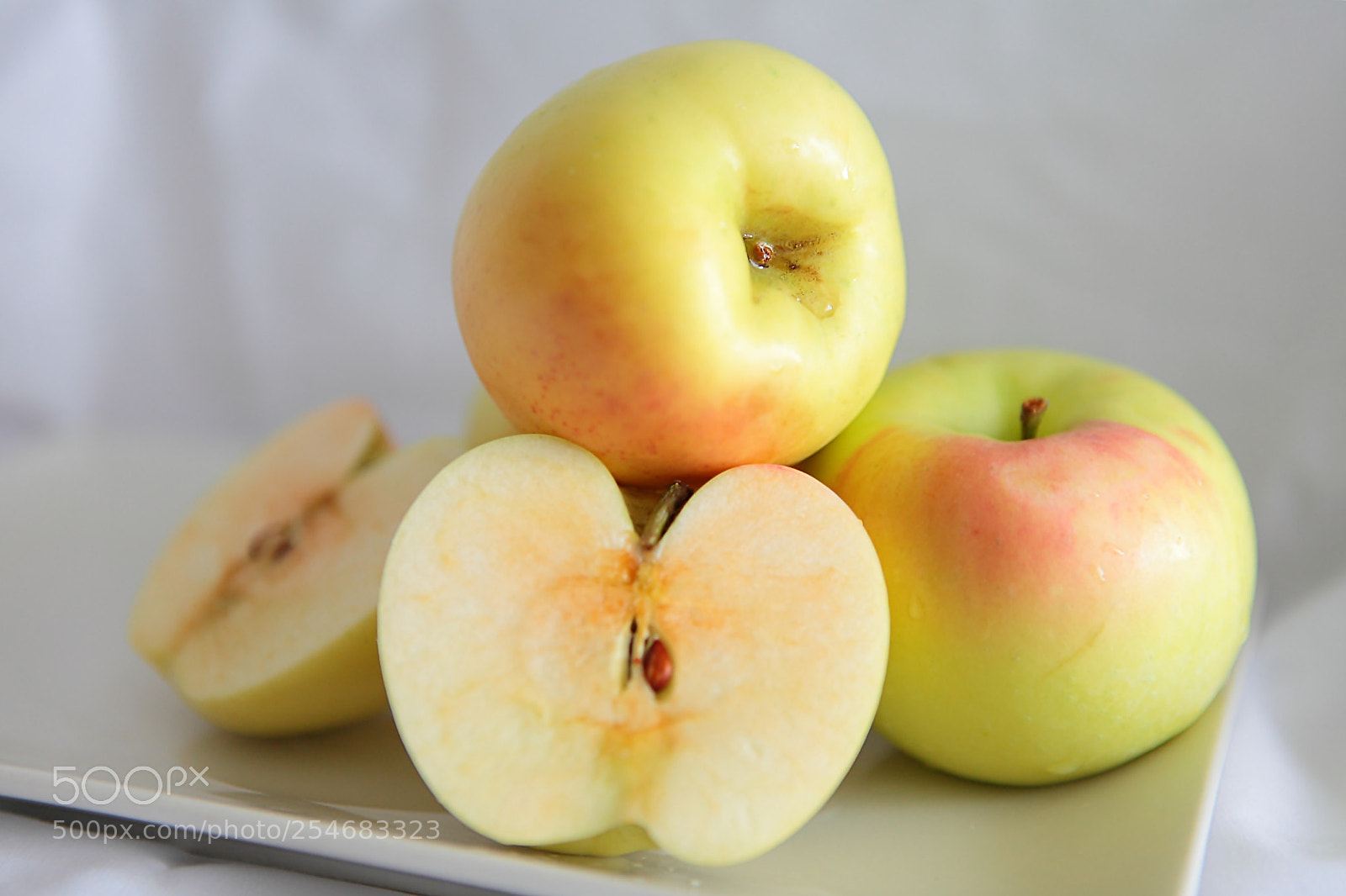 Canon EF 24-70mm F2.8L USM sample photo. Bodegón de manzanas photography