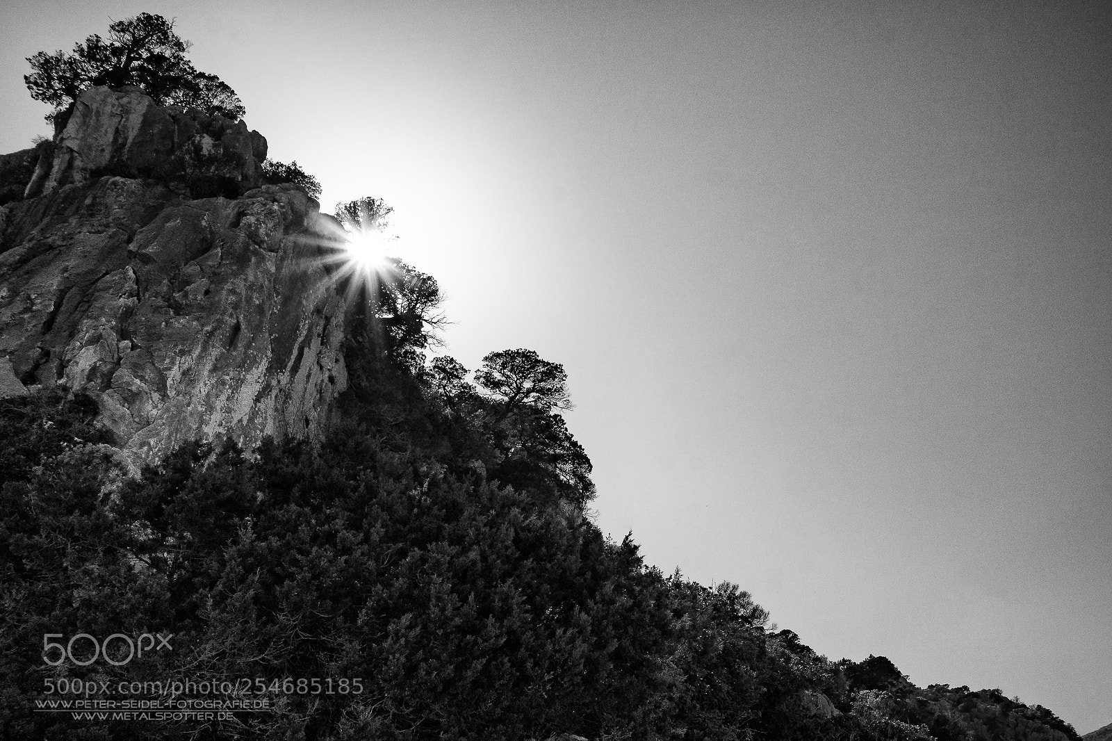 Sony a6000 sample photo. Cala fuili by peter photography