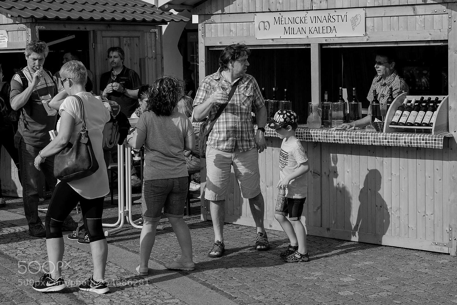 Fujifilm X-E2 sample photo. Wine market in m photography