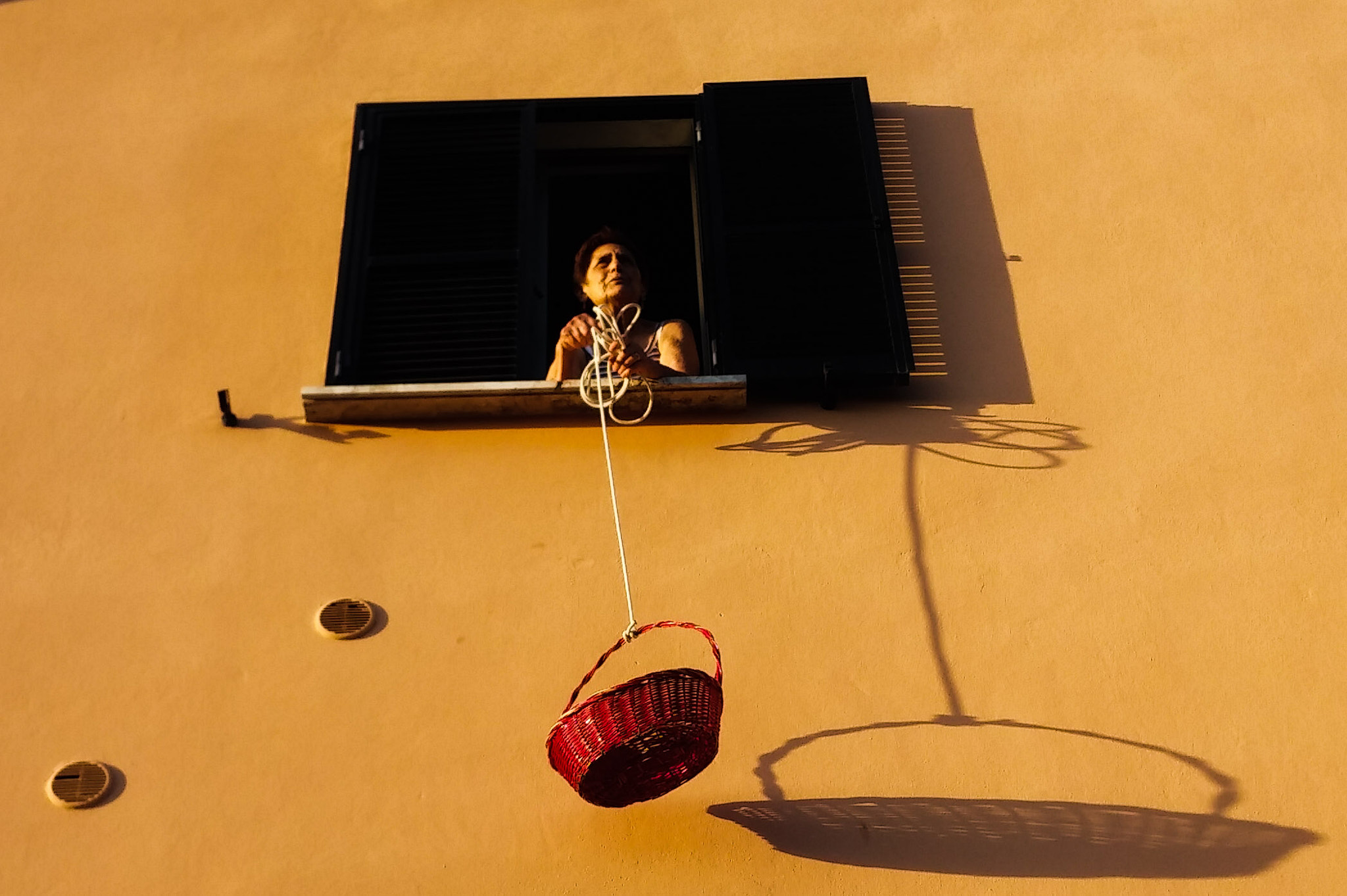 LG G2 sample photo. Baskets photography