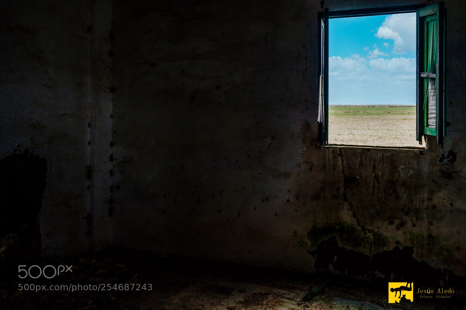 Fujifilm X-Pro2 sample photo. "a window towards nothing " photography