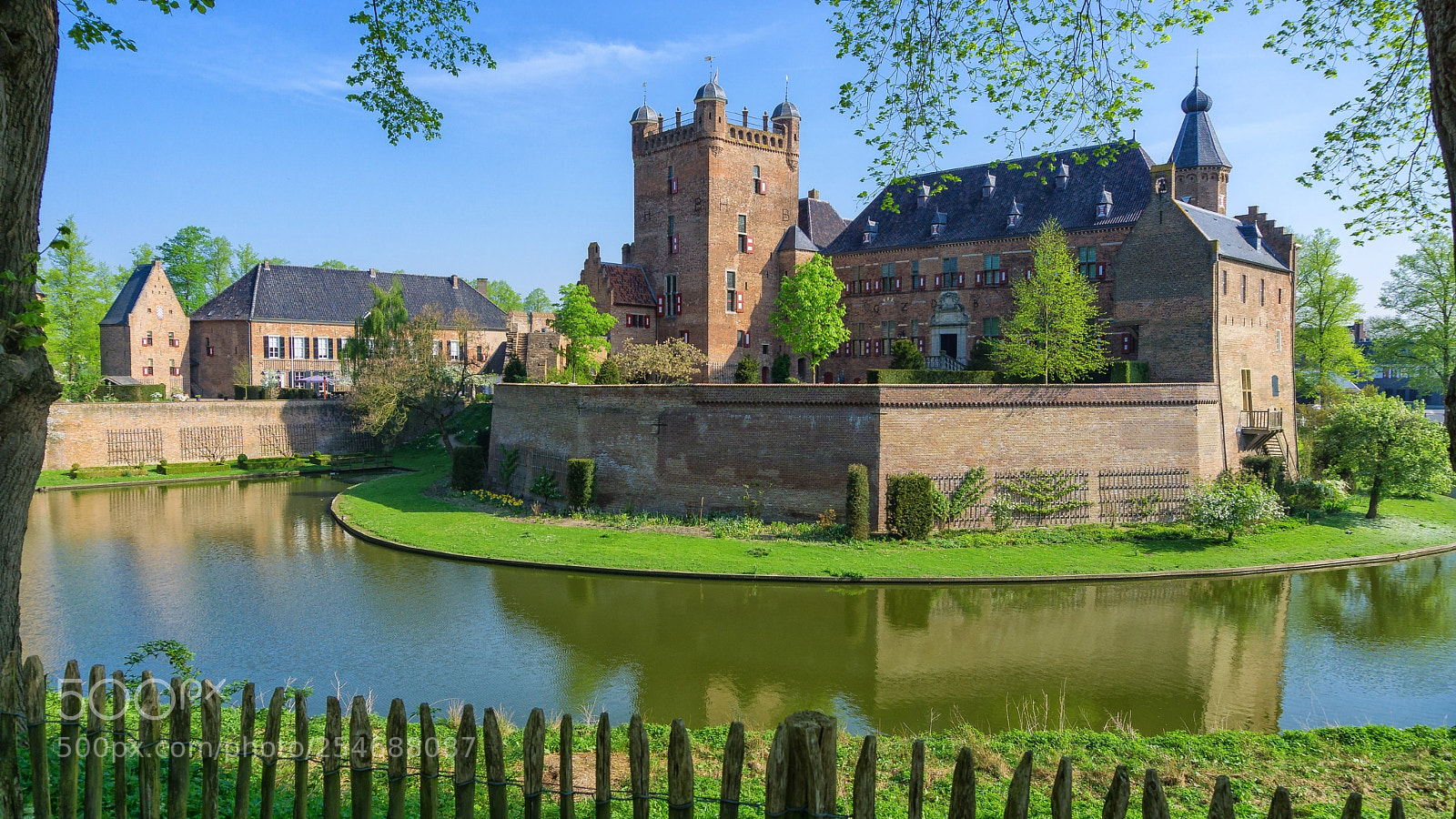 Sony a6000 sample photo. Castle huis bergh photography
