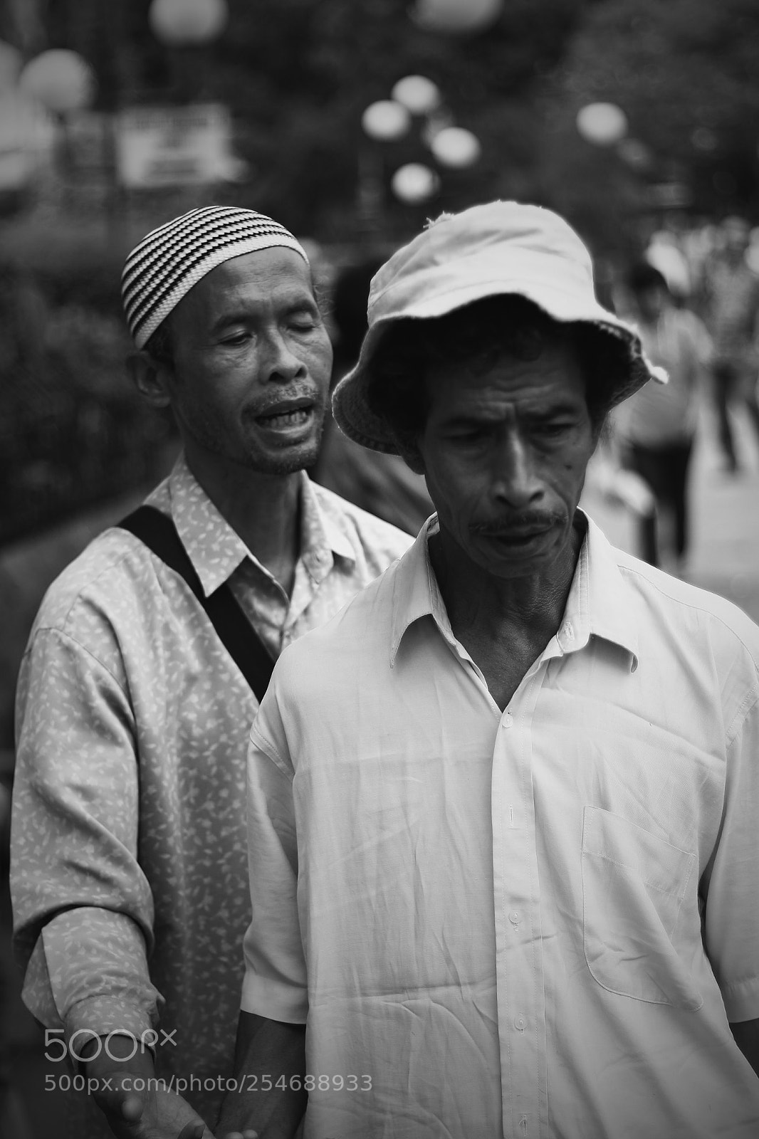Canon EOS 100D (EOS Rebel SL1 / EOS Kiss X7) sample photo. Peoples photography