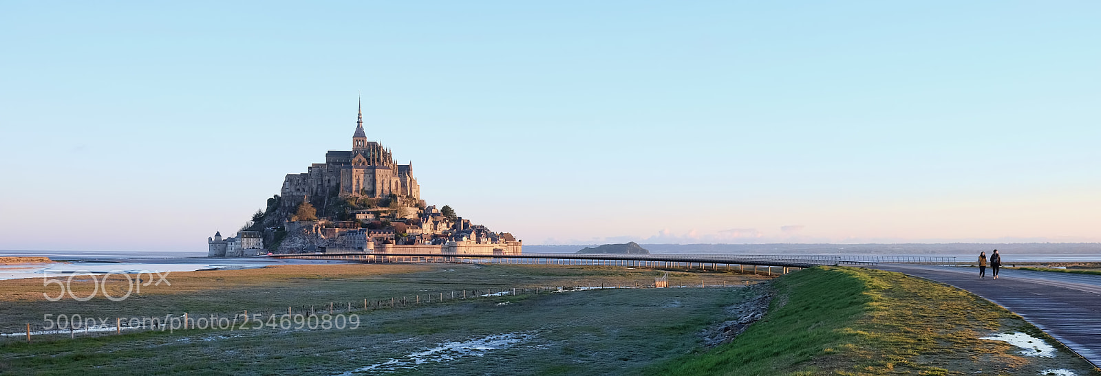 Fujifilm X-T10 sample photo. Amanacer en mont saint photography