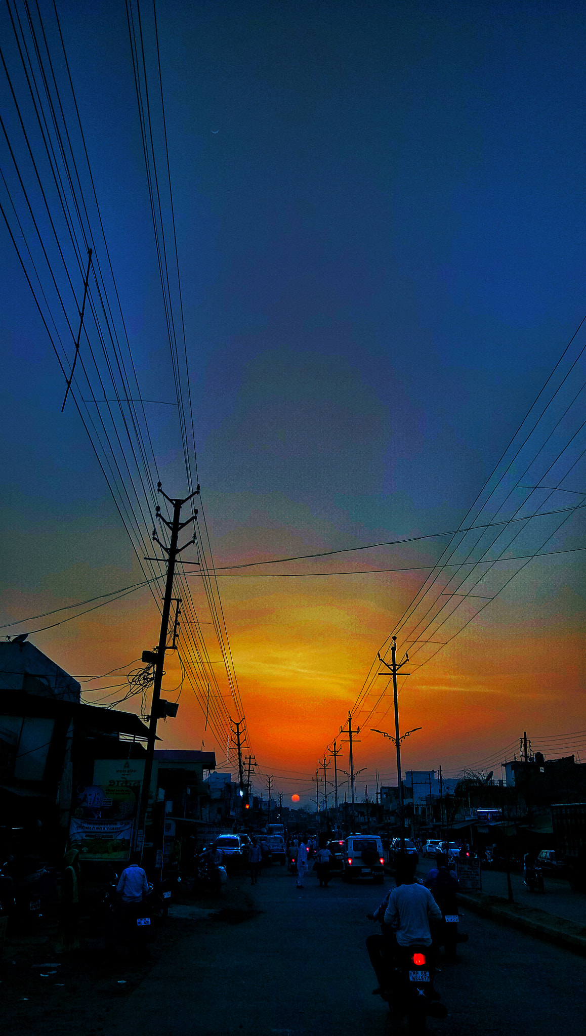 vivo 1601 sample photo. Sunset photography