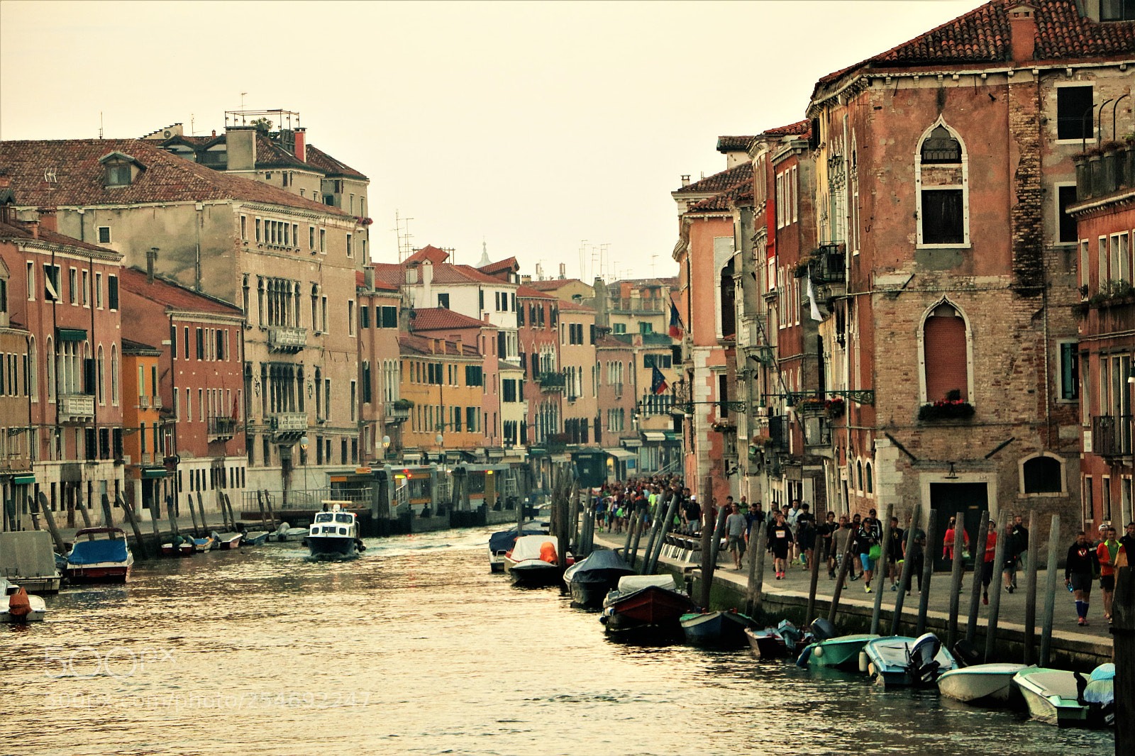 Canon EOS 760D (EOS Rebel T6s / EOS 8000D) sample photo. Venise photography