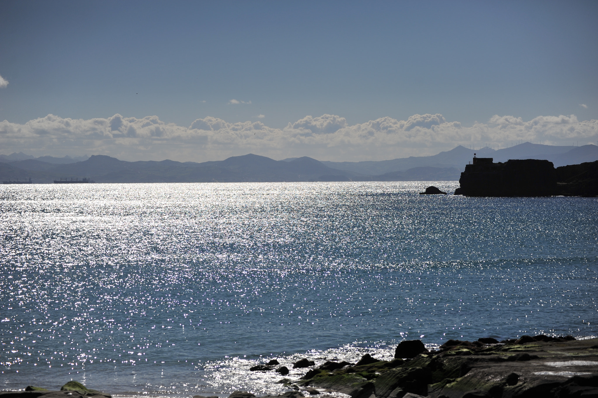 Nikon D700 sample photo. Reflejo plata del mar (silver reflections of the sea) photography