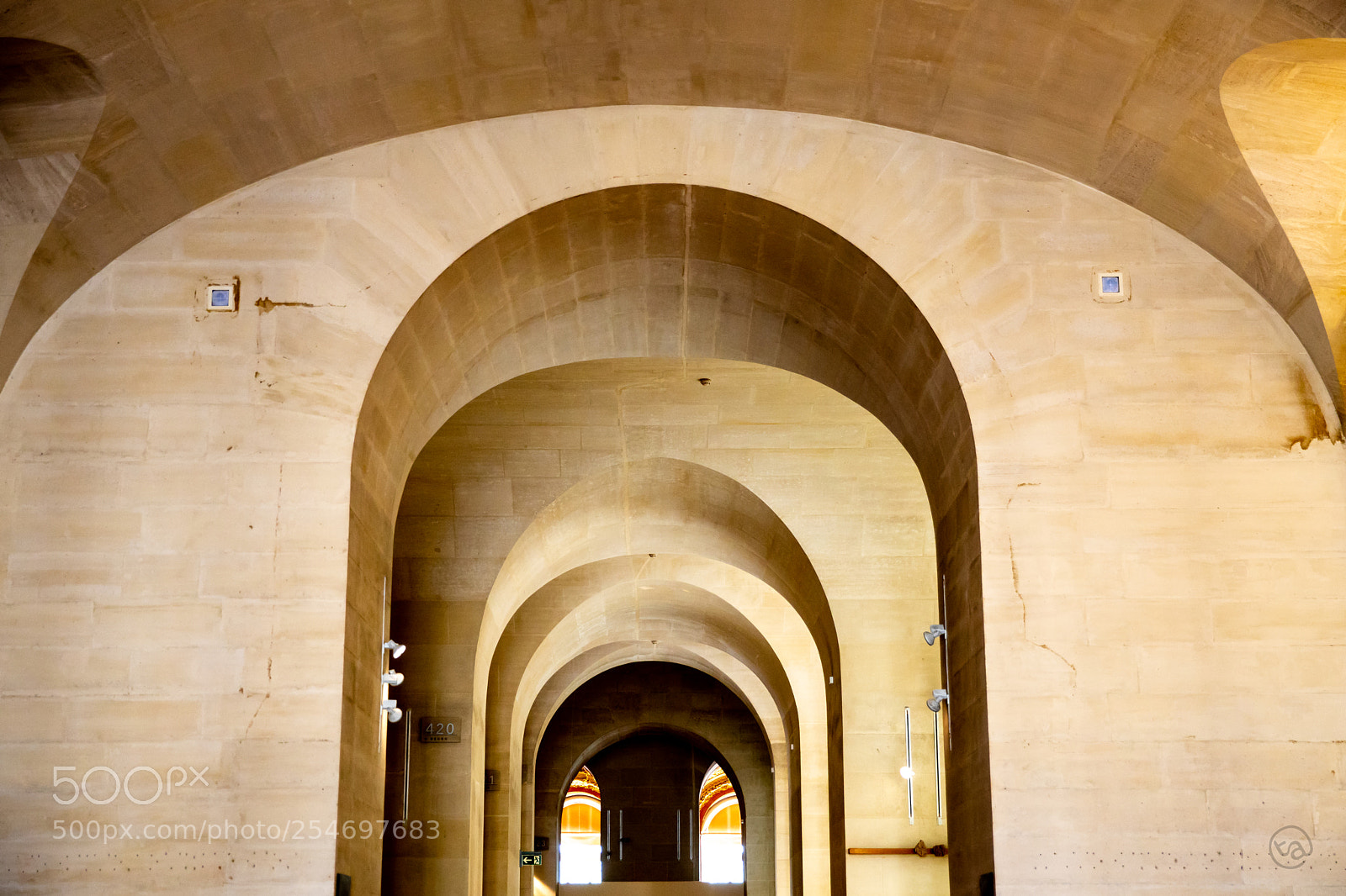 Canon EOS 5D Mark IV sample photo. Louvre, paris, france photography