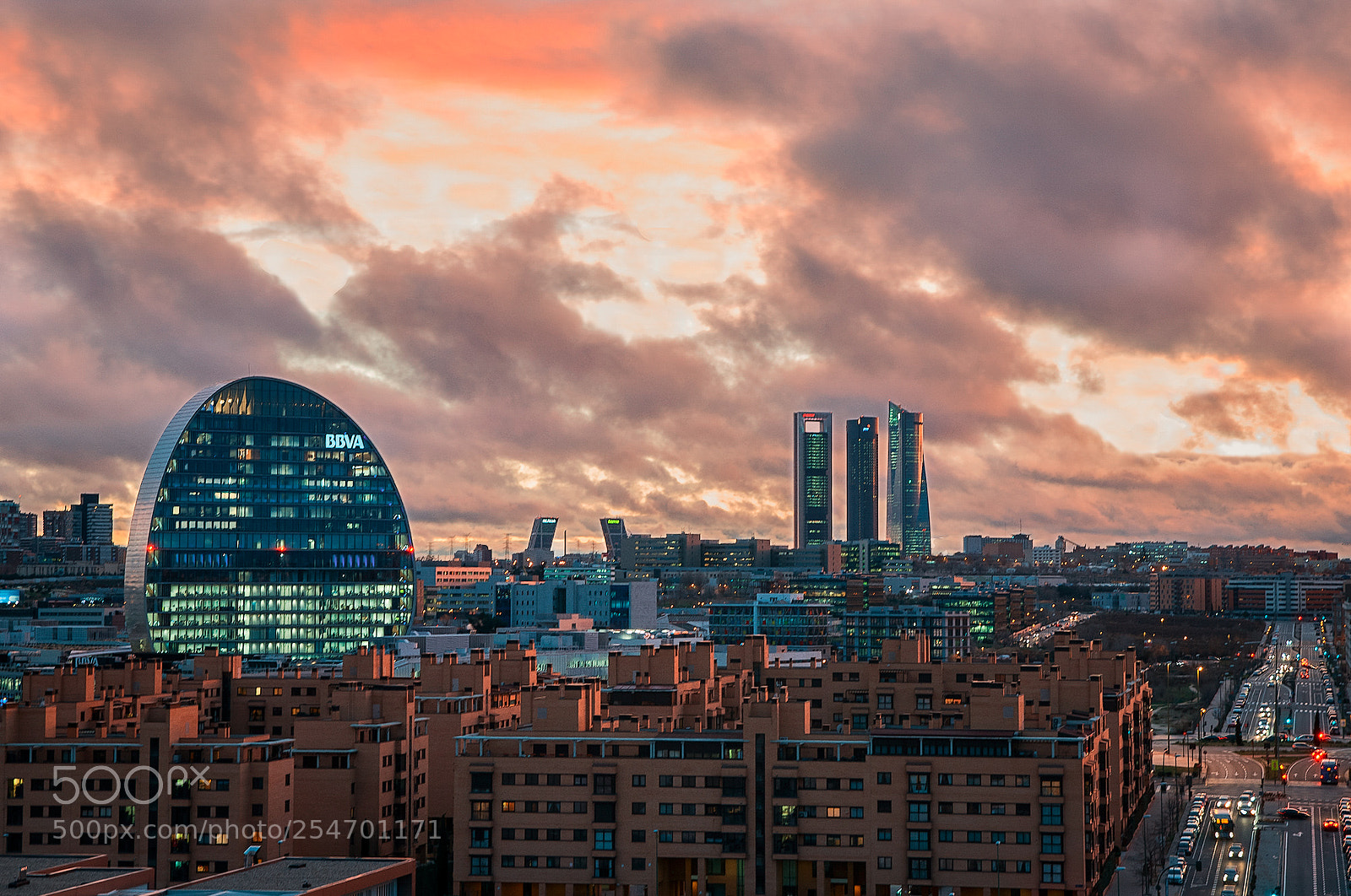 Nikon D300 sample photo. Edificio bbva y las photography