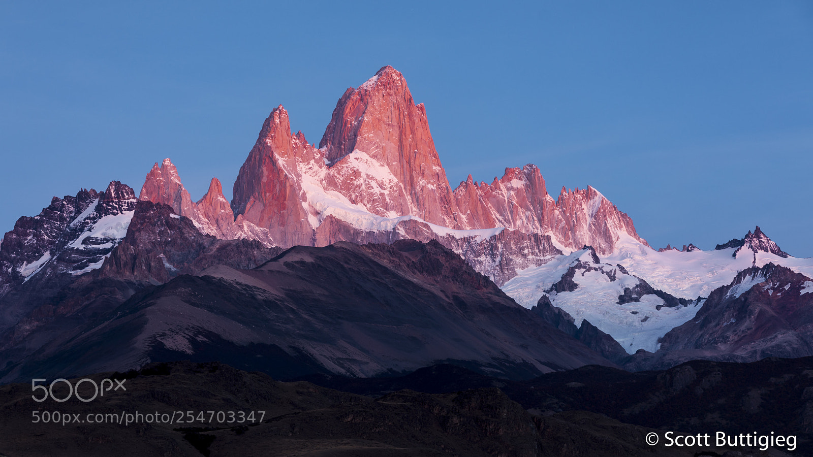 Canon EOS 5D Mark IV sample photo. Mount fitzroy photography