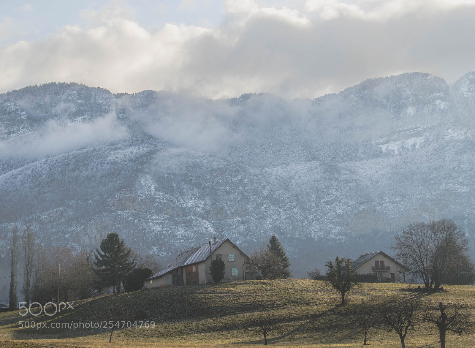 Canon EOS 7D Mark II sample photo. Rural house living photography