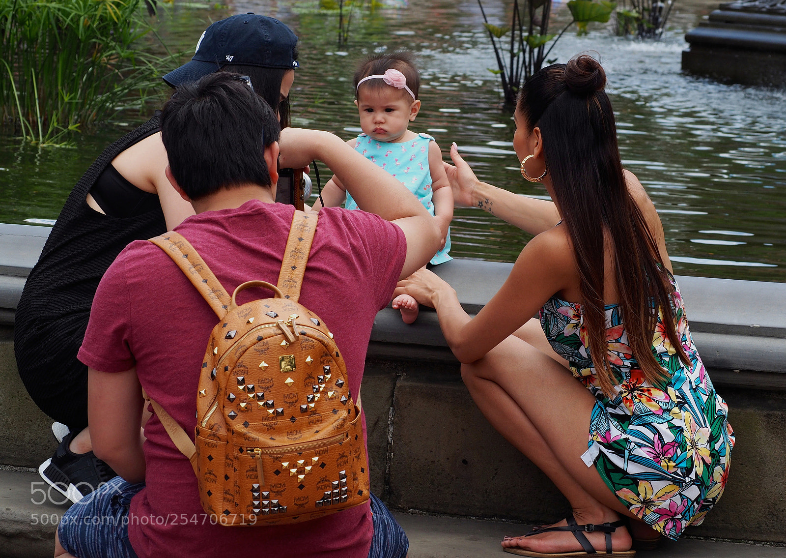 Olympus OM-D E-M5 II sample photo. Please smile photography