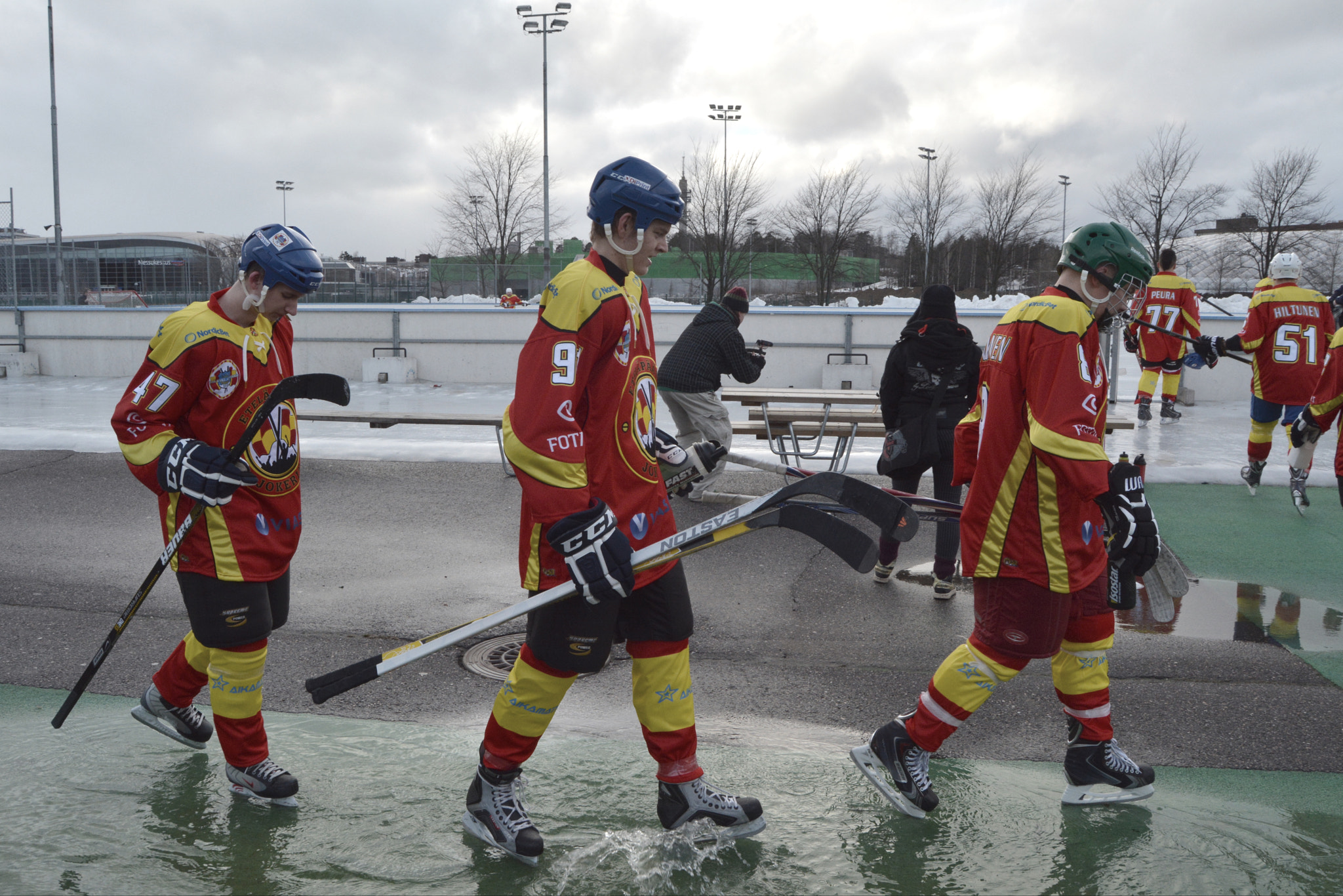 Nikon D5200 sample photo. Puddle hockey photography