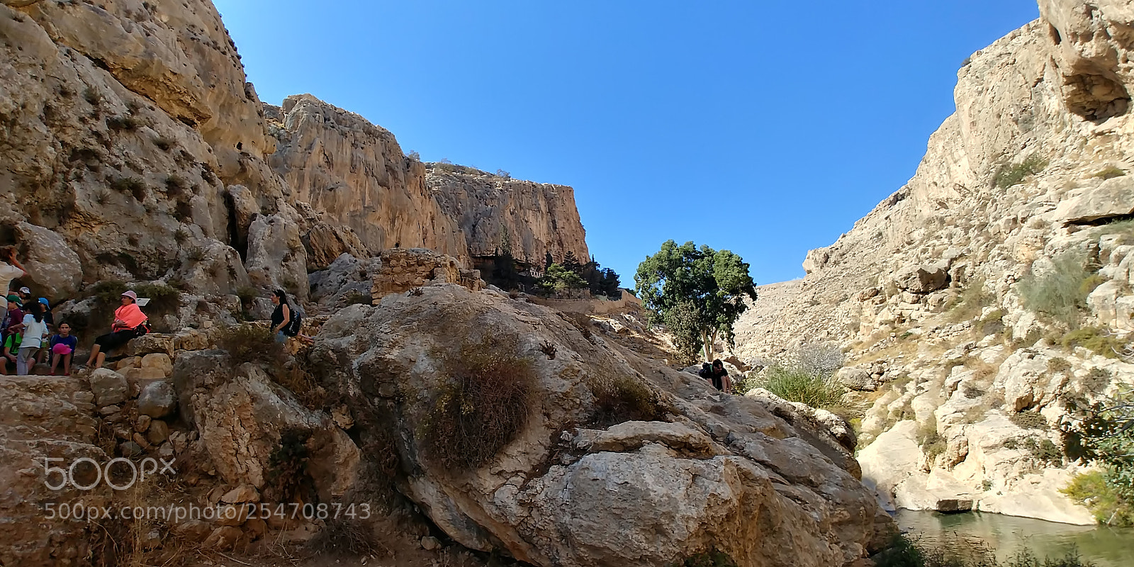 LG G6 sample photo. Ein prat photography