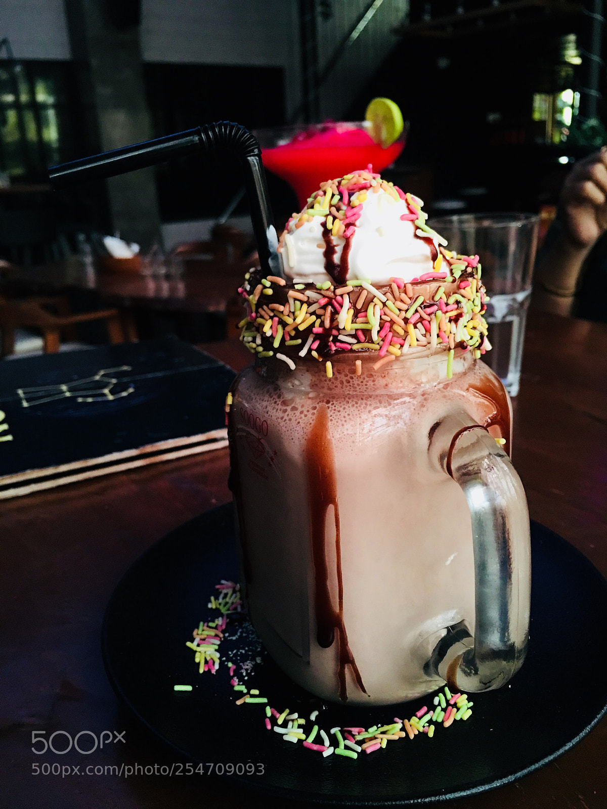 Apple iPhone 6s Plus sample photo. Nutella shake photography