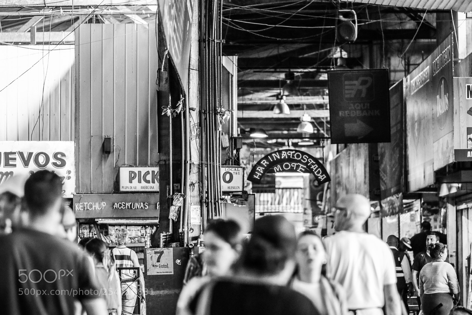 Canon EOS 80D sample photo. Street market photography