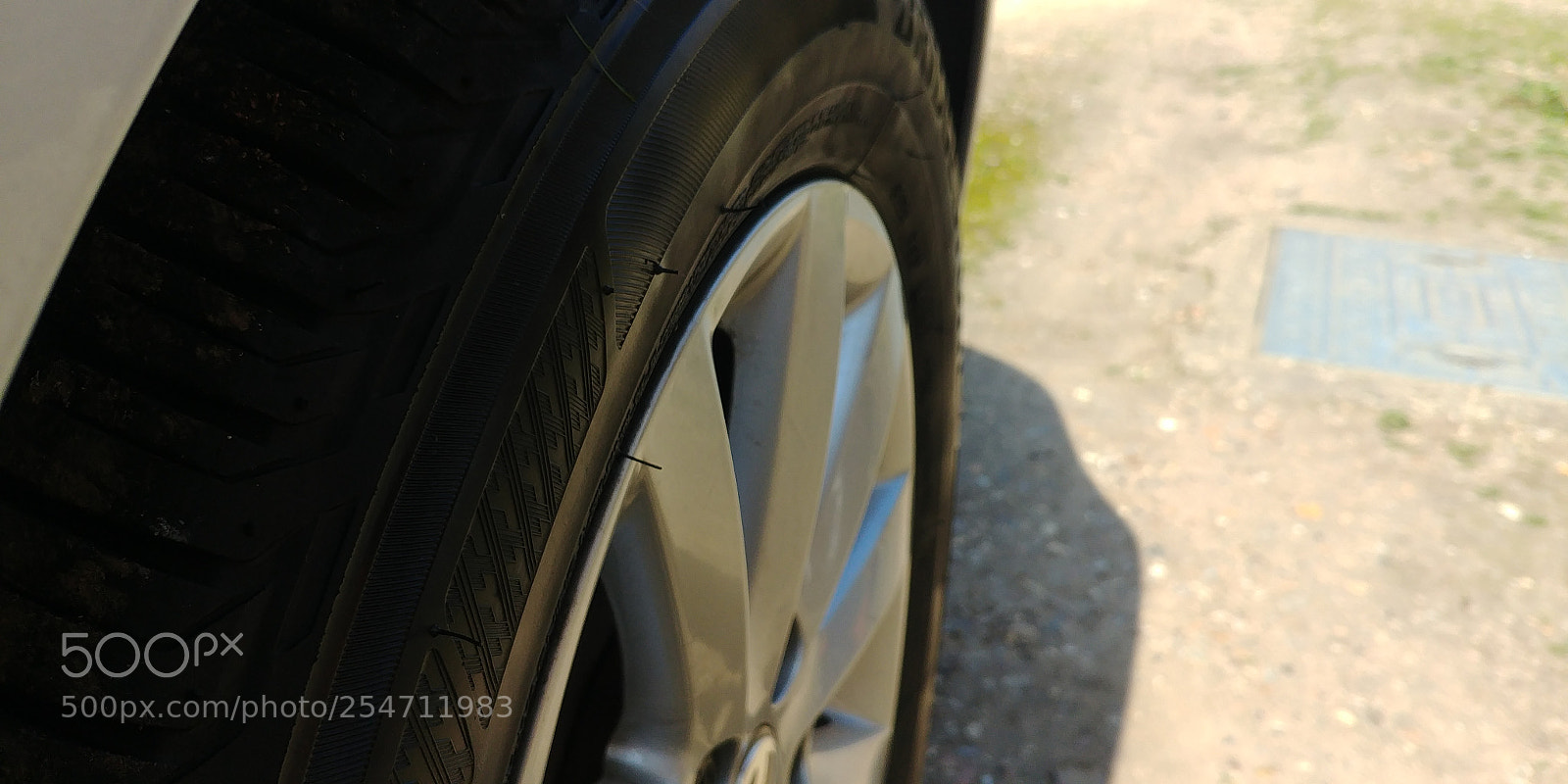 LG G6 sample photo. Wheel alloyfocus photography