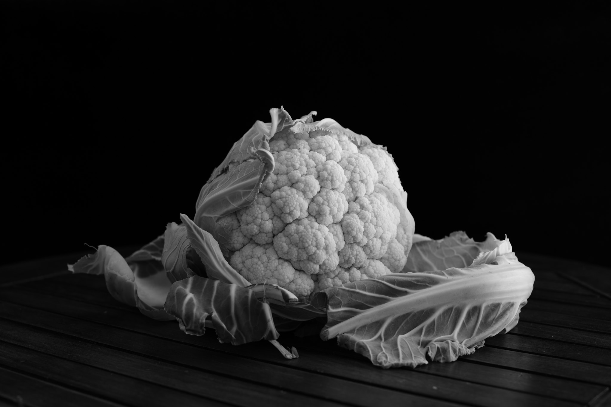 Nikon D850 + Nikon AF Nikkor 50mm F1.4D sample photo. Cauliflower photography