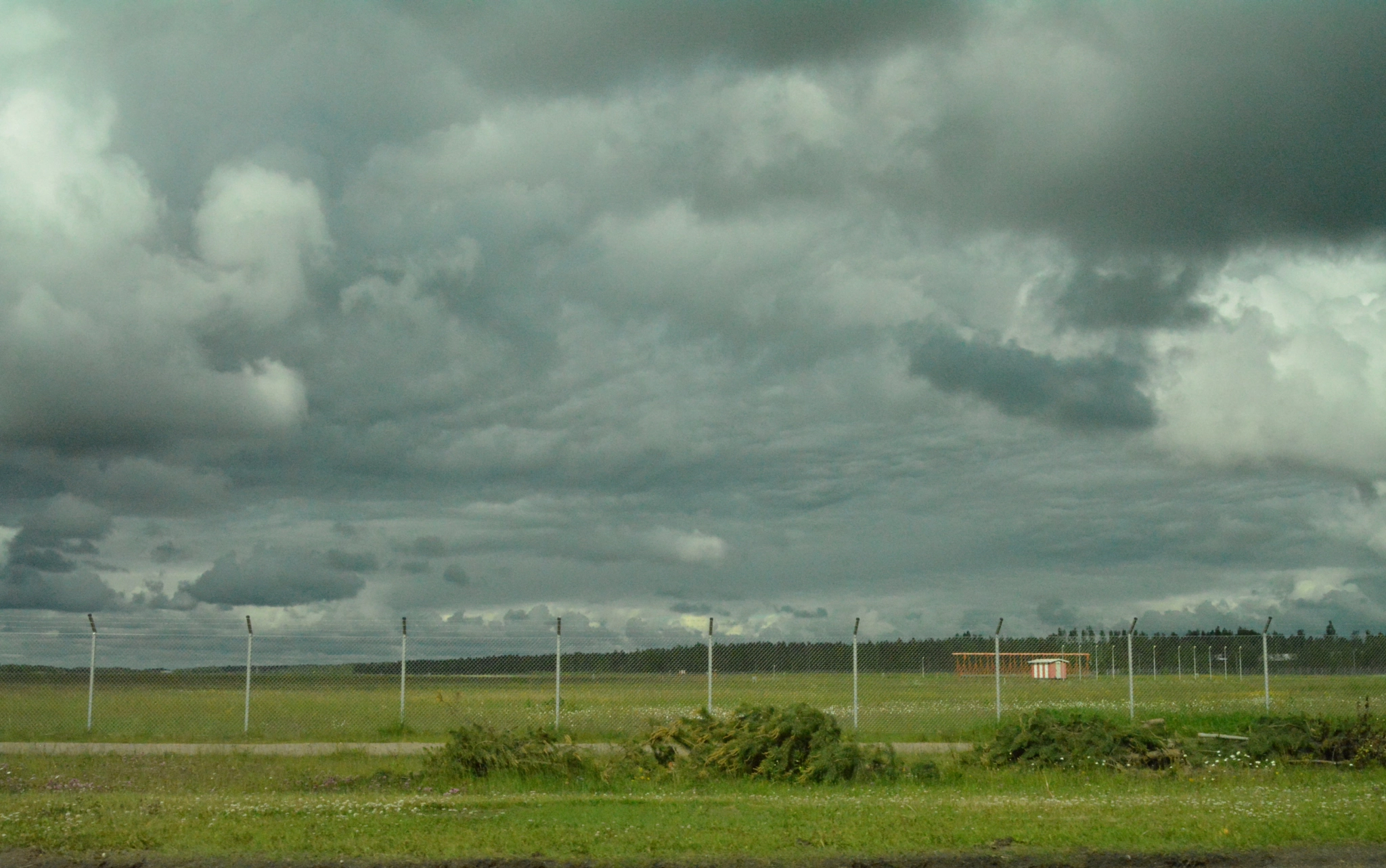 Nikon D5200 sample photo. Lappeenranta airport photography