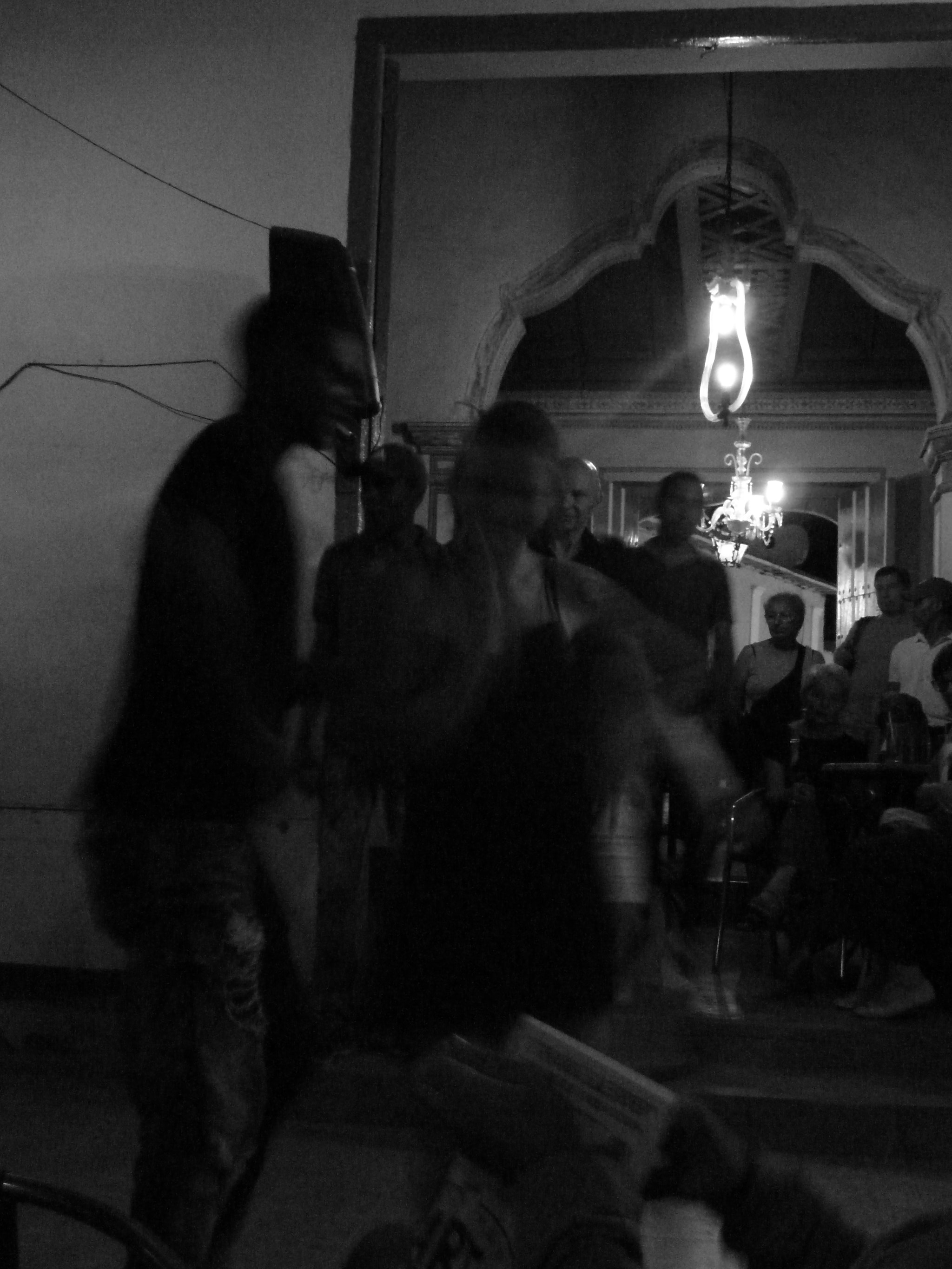 Panasonic Lumix DMC-ZS5 (Lumix DMC-TZ8) sample photo. Noche de baile photography