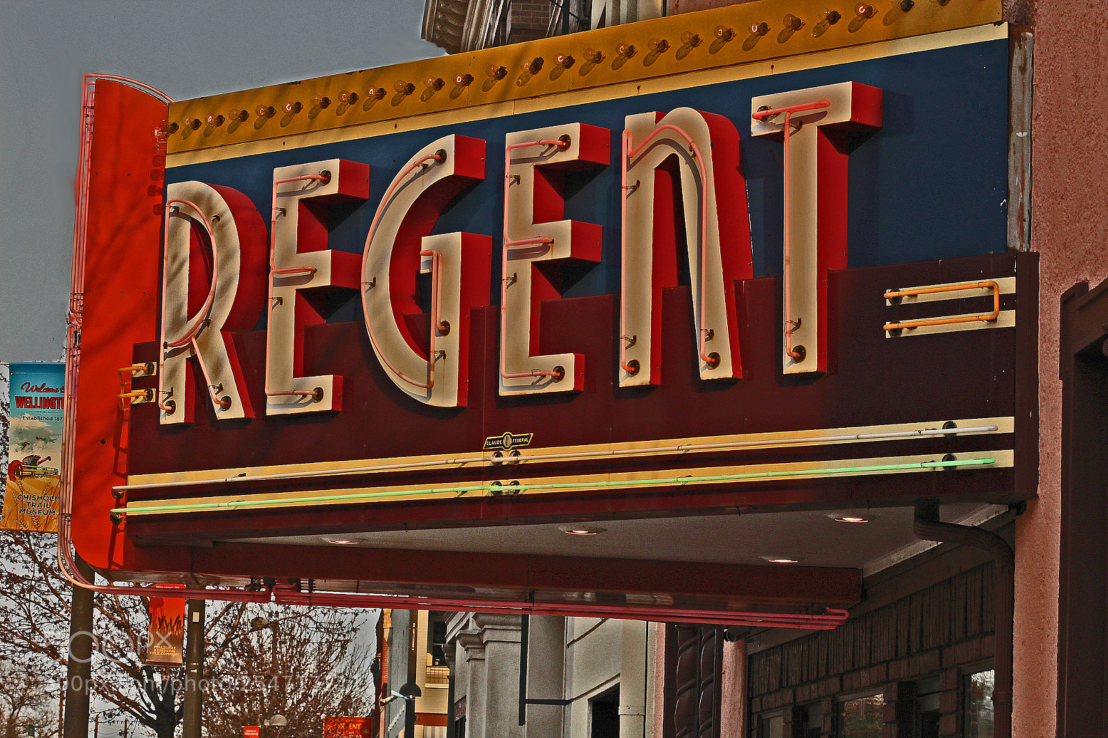 Canon EOS 1200D (EOS Rebel T5 / EOS Kiss X70 / EOS Hi) sample photo. Historic regent theatre photography