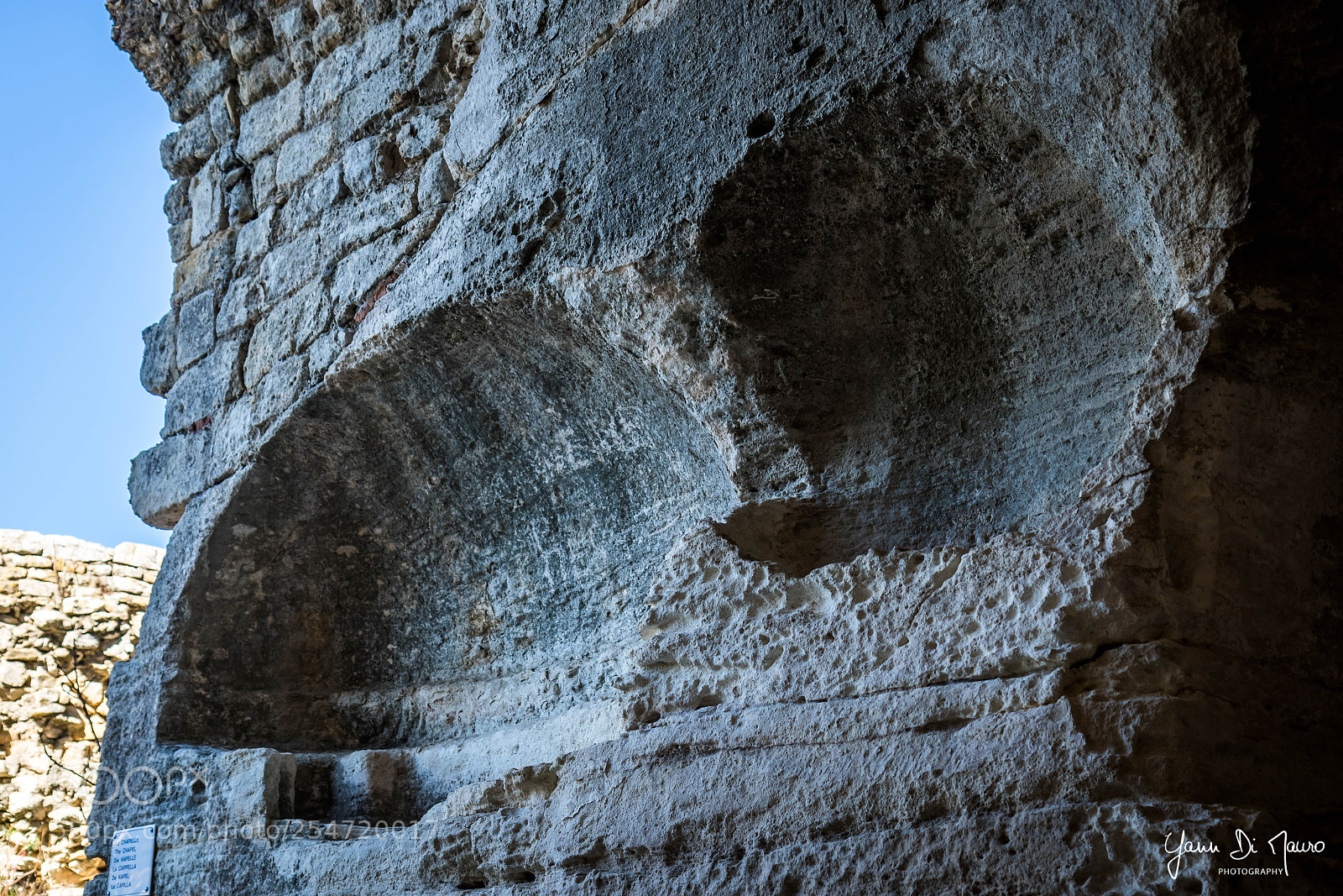 Canon EOS 7D Mark II sample photo. Abbaye de saint-roman photography