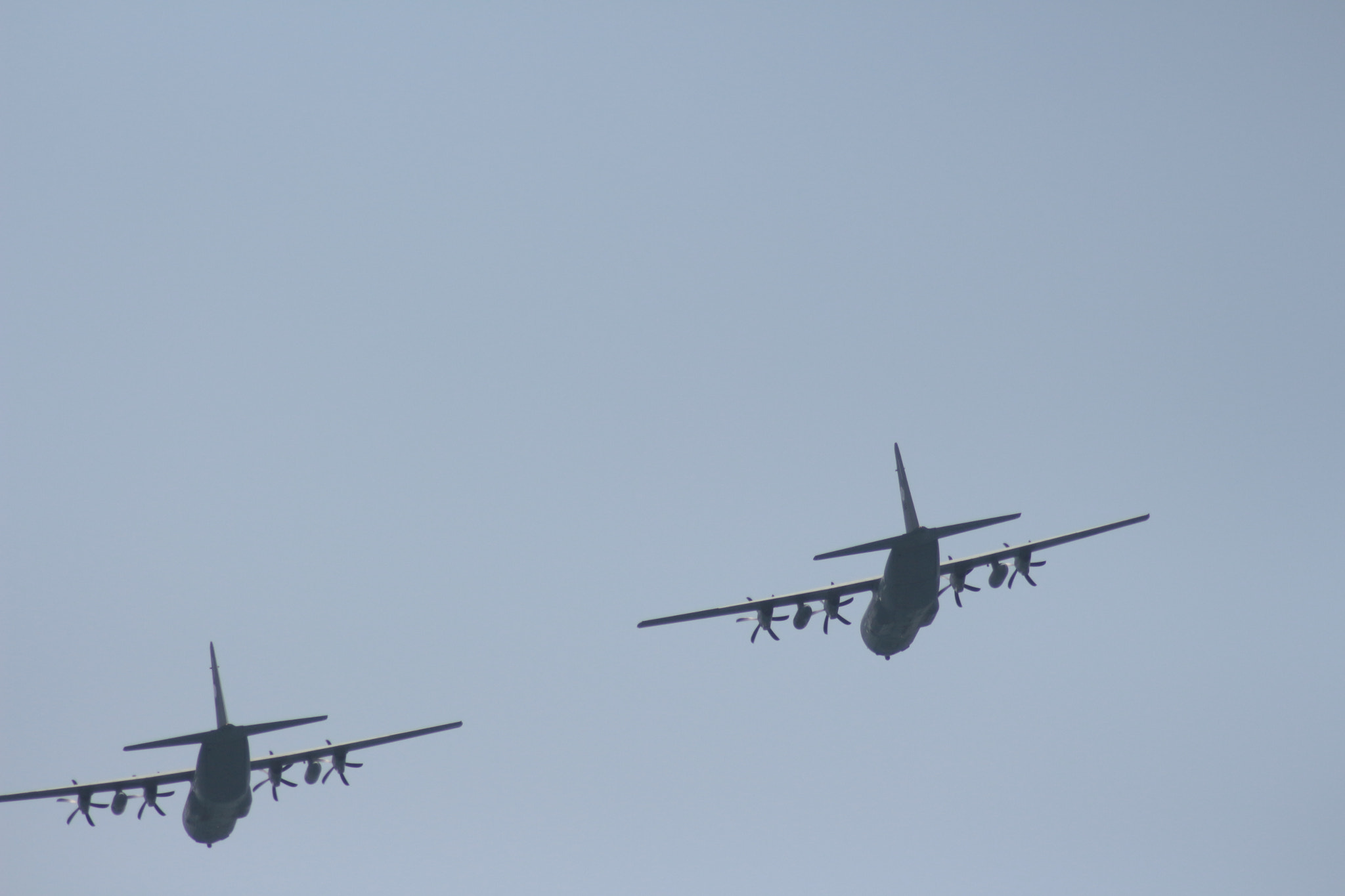 Canon EOS 700D (EOS Rebel T5i / EOS Kiss X7i) sample photo. Flight photography