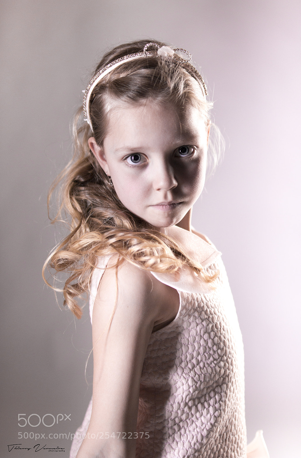 Canon EOS 70D sample photo. 'the white witch' photography