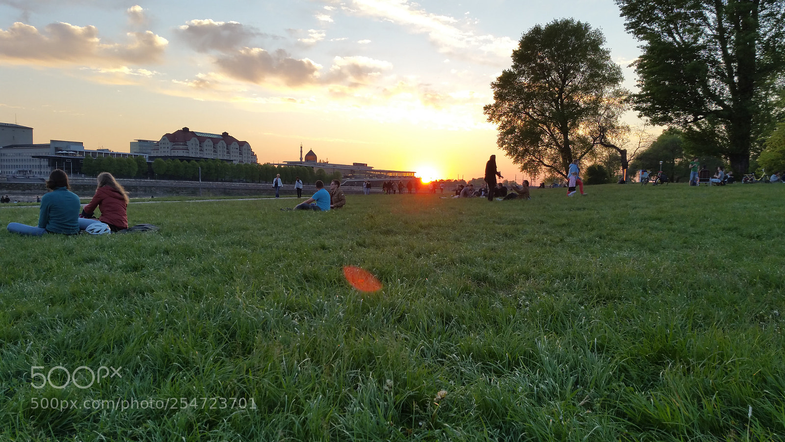 Samsung Galaxy Note5 sample photo. 20160506_202410.jpg photography