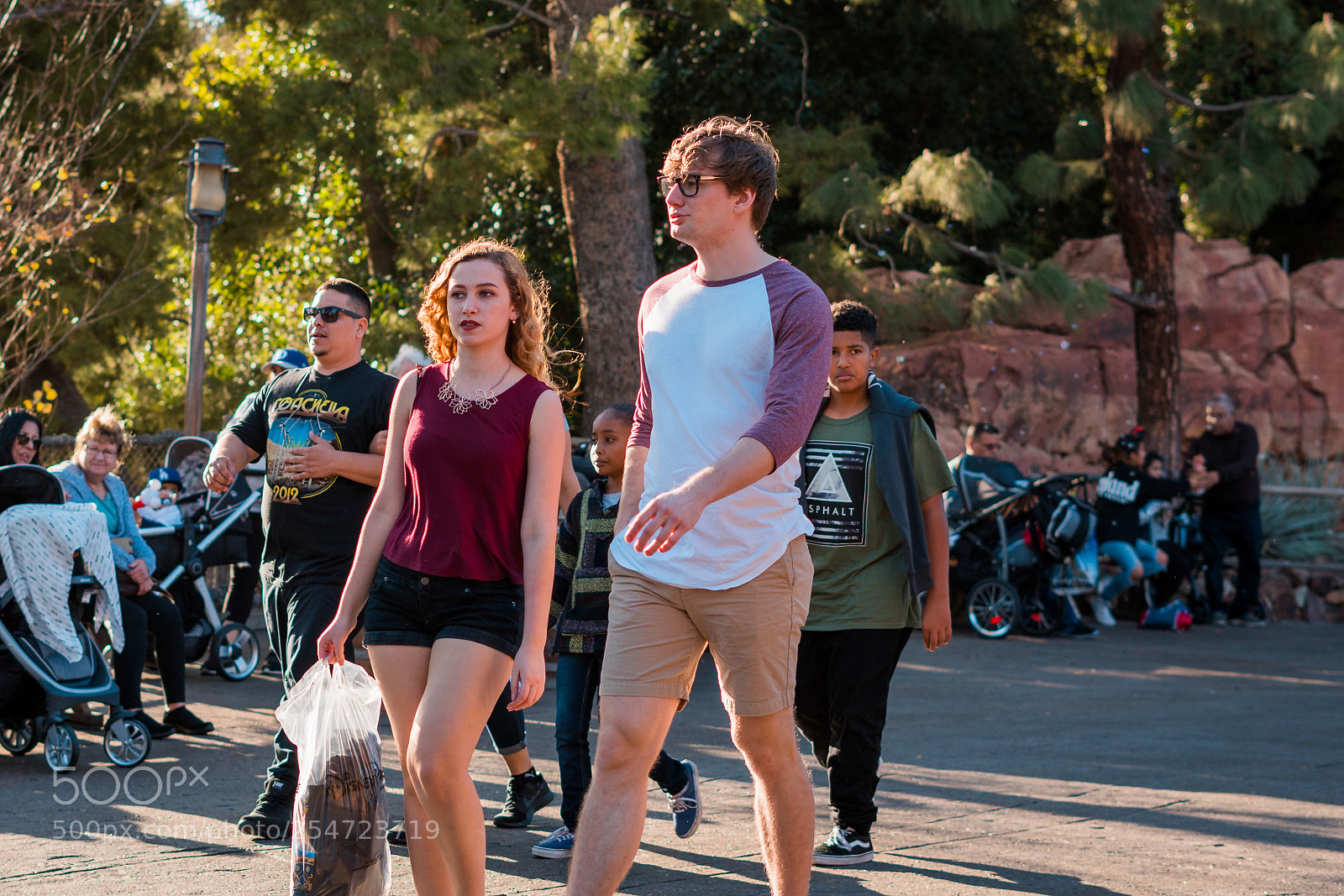 Sony a7R III sample photo. People watching v photography