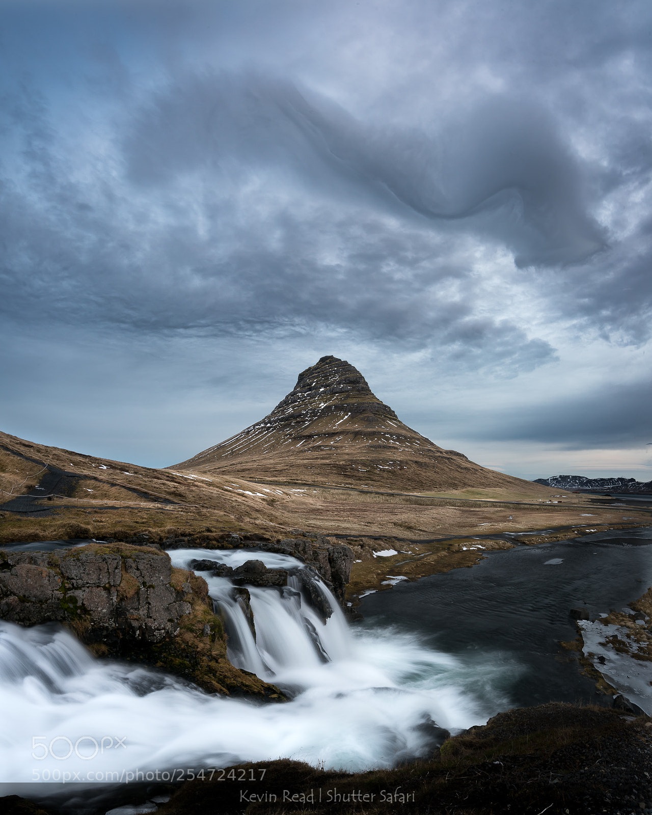 Nikon D810 sample photo. Cloud formation over kirkjufell photography