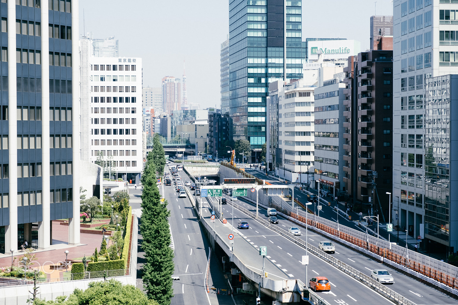 Fujifilm X-T2 sample photo. Shibuya street photography