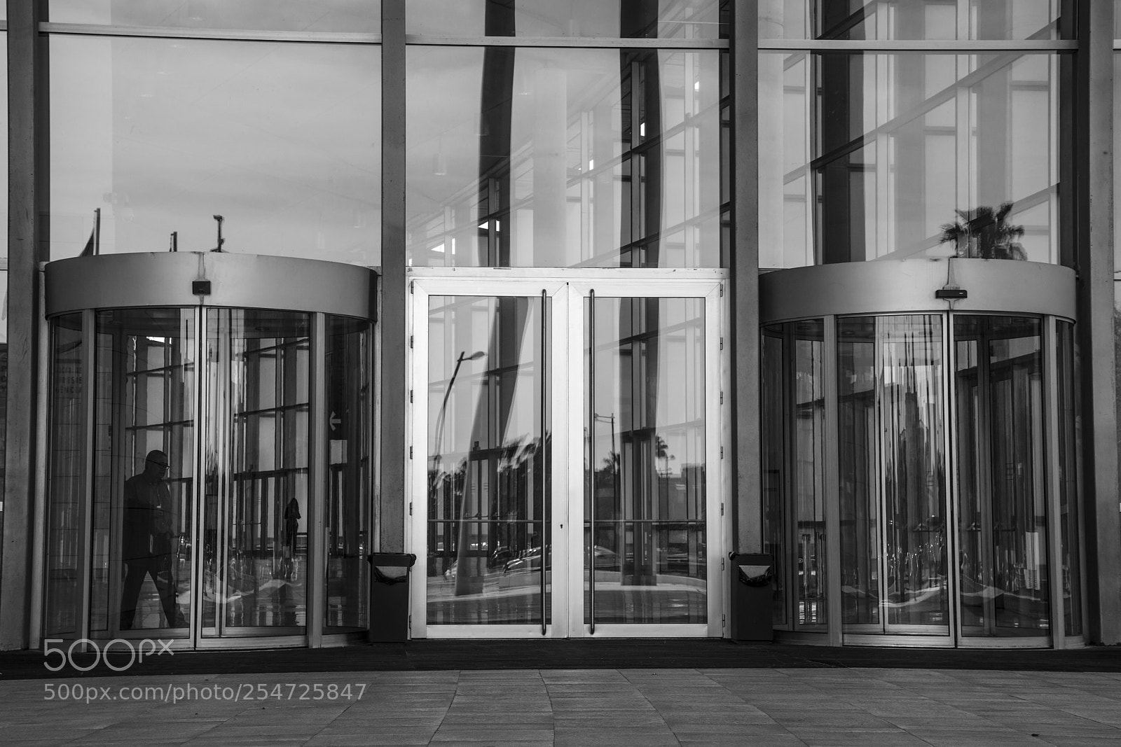 Nikon D7200 sample photo. The doors photography
