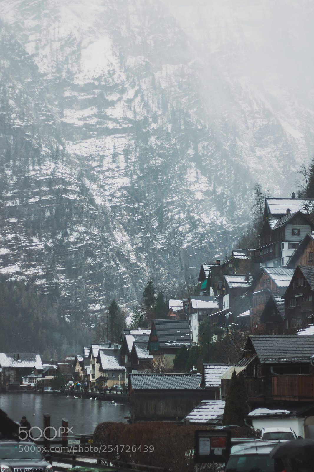 Canon EOS 650D (EOS Rebel T4i / EOS Kiss X6i) sample photo. Hallstatt lakeside houses photography