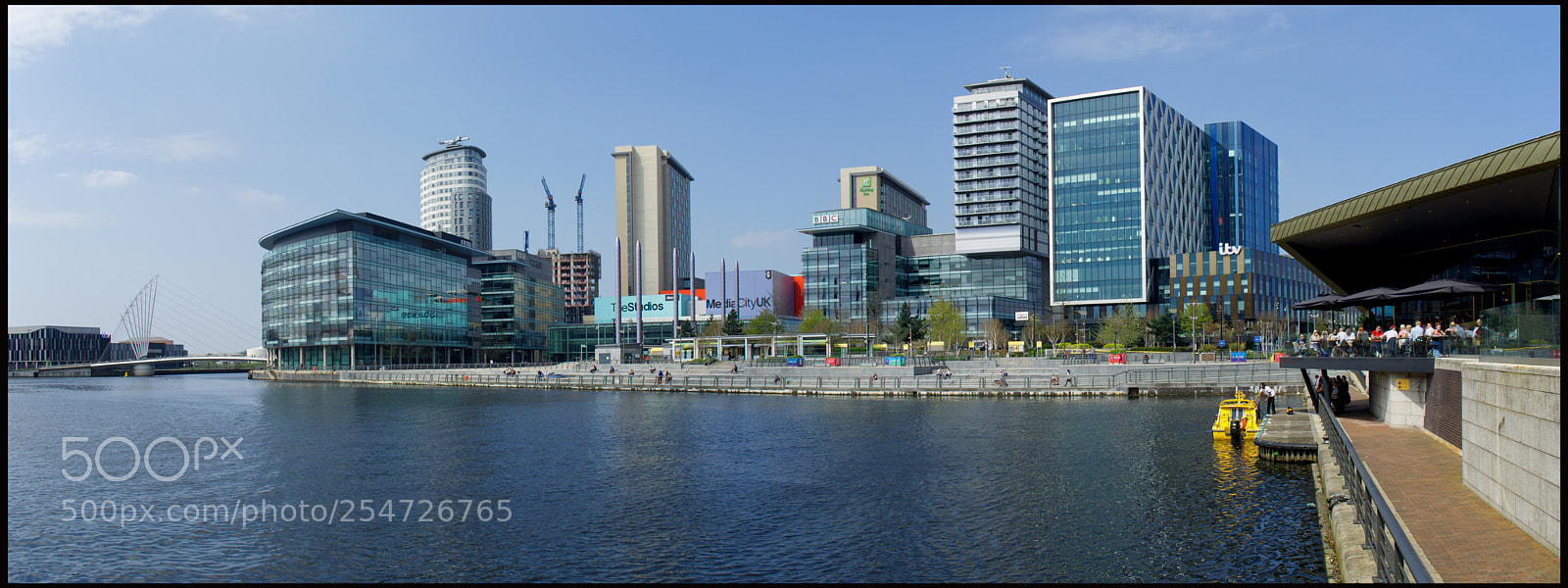 Fujifilm X-E2S sample photo. Mediacity uk photography