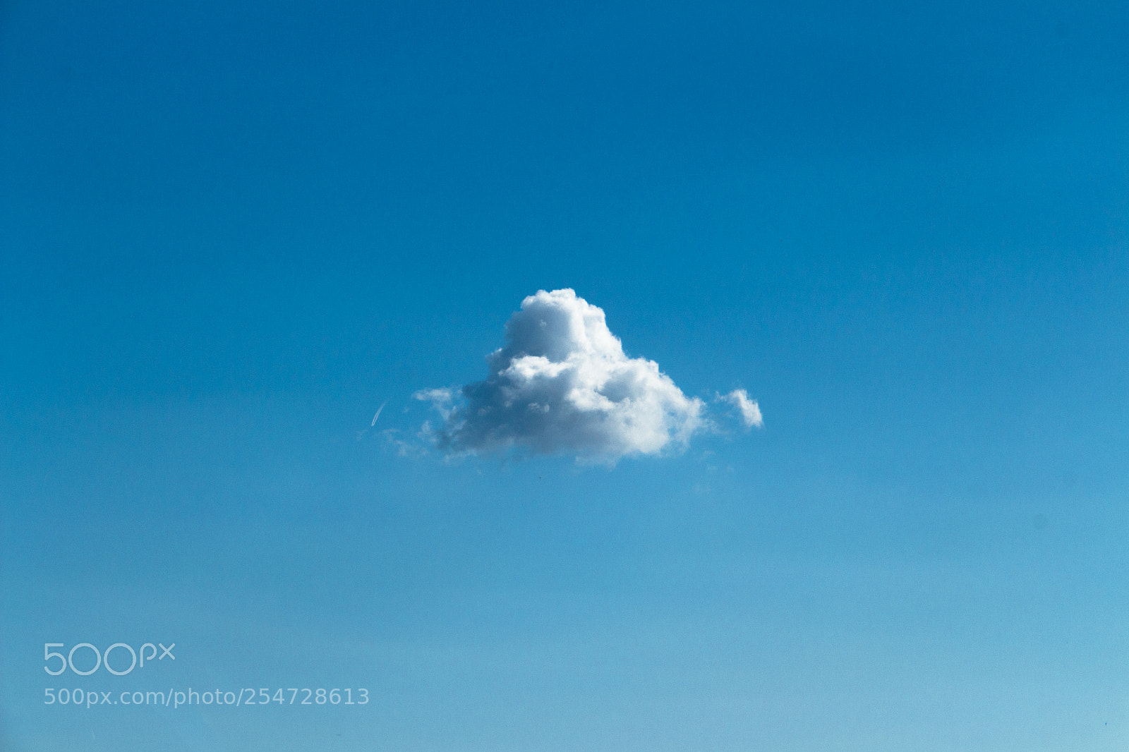 Canon EOS 700D (EOS Rebel T5i / EOS Kiss X7i) sample photo. Lonely cloud photography