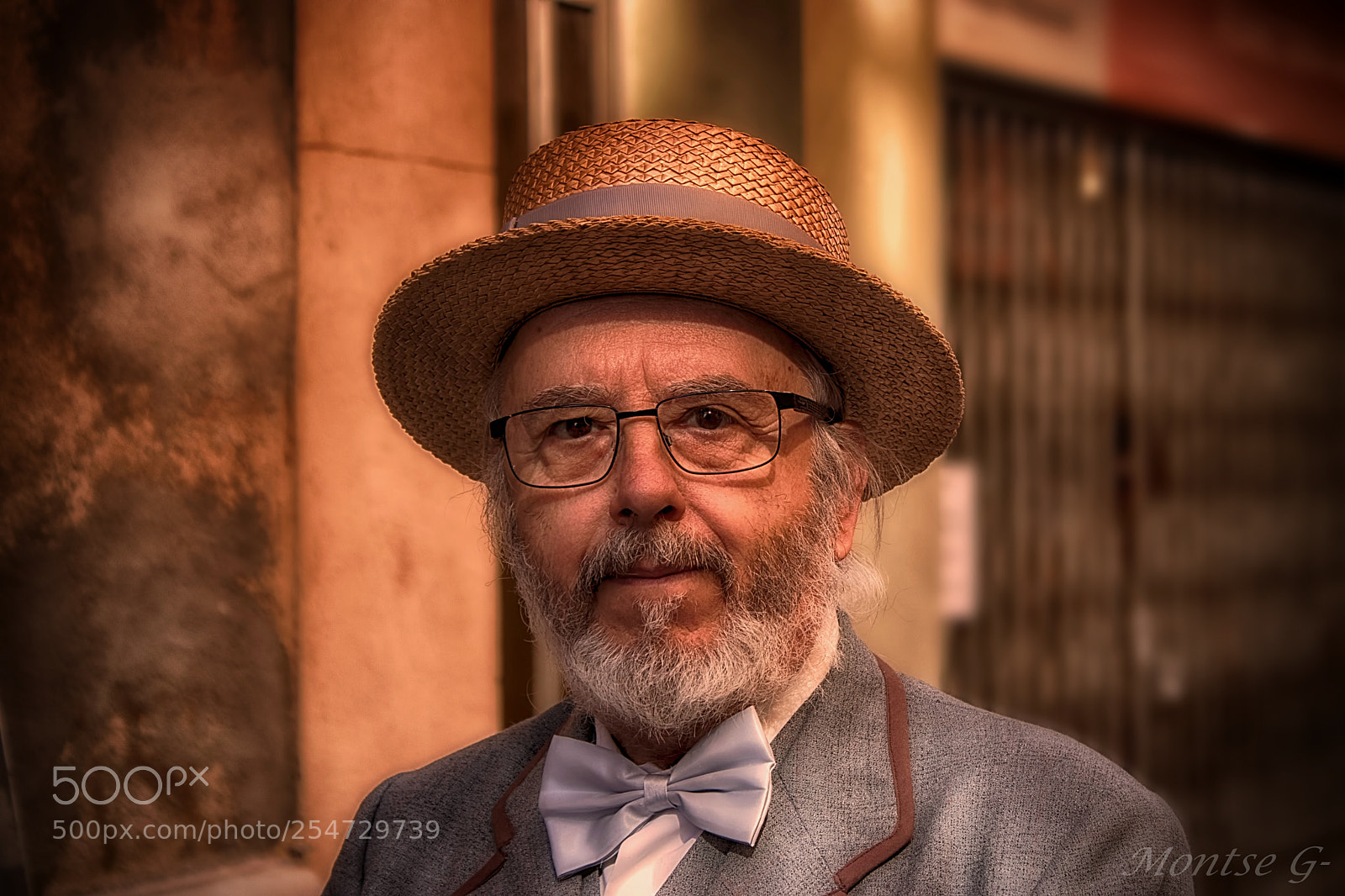 Canon EOS 77D (EOS 9000D / EOS 770D) sample photo. The old man. photography