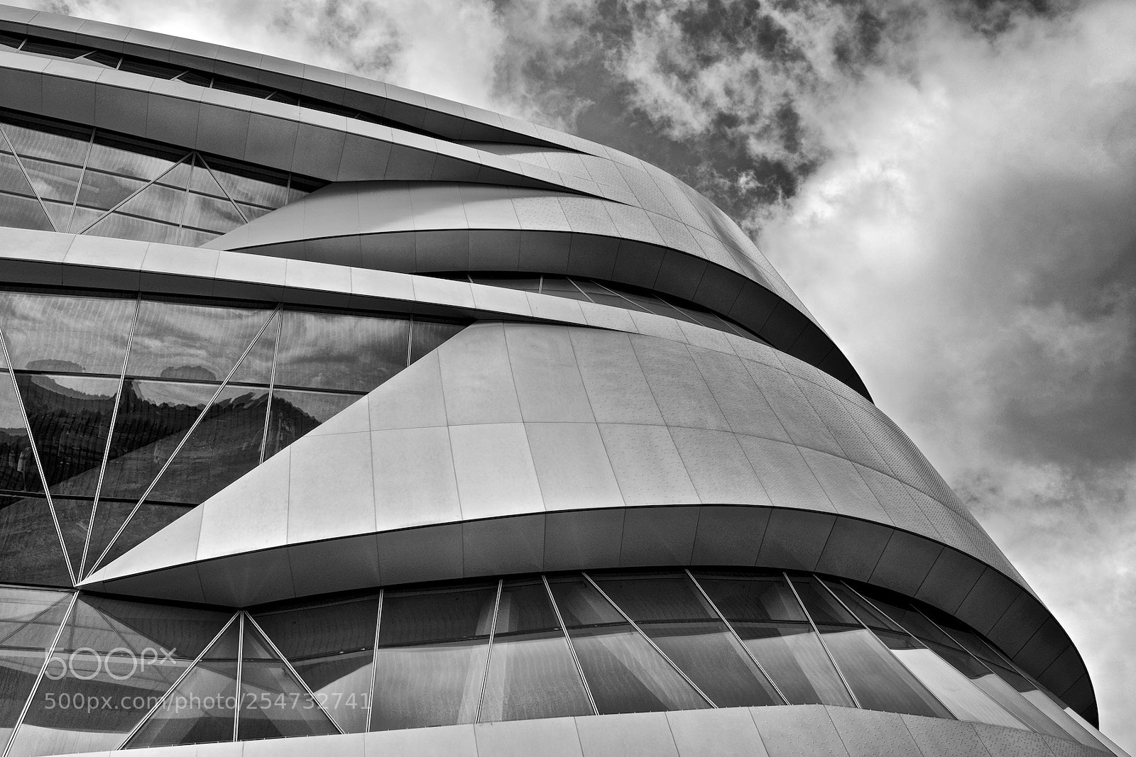 Nikon D800 sample photo. Mercedes museum photography