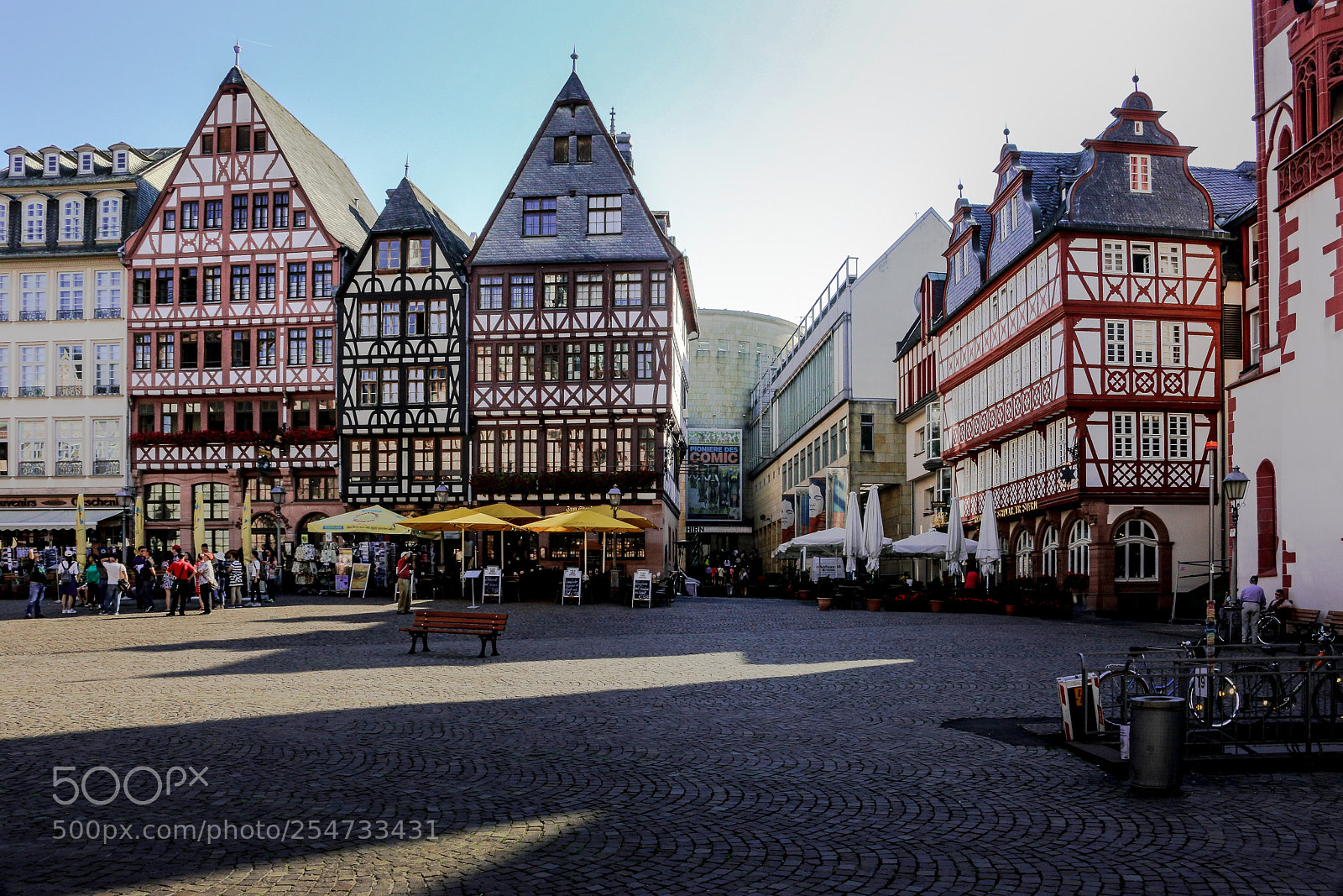 Canon EOS 70D sample photo. Römerberg,frankfurt photography