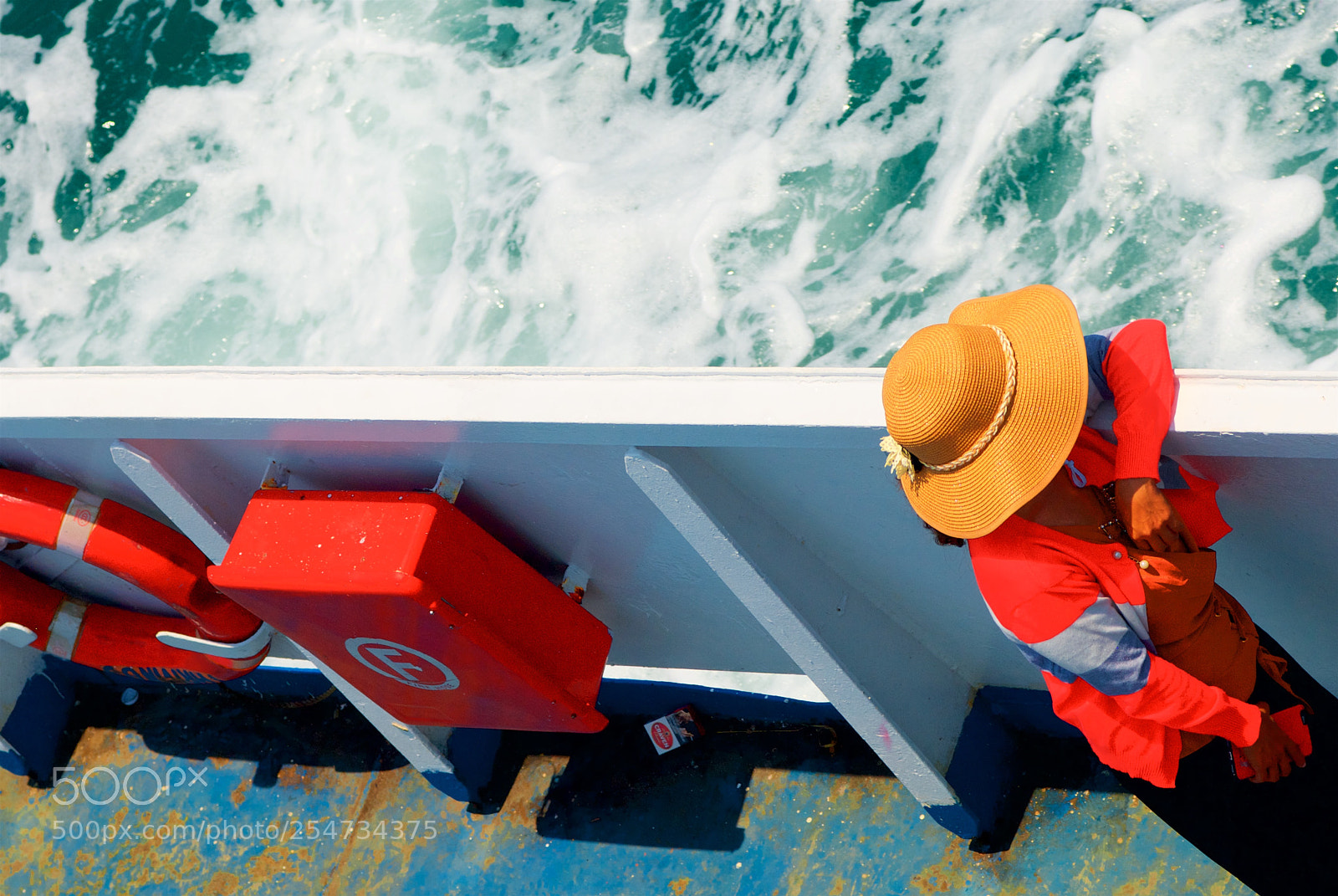 Nikon D80 sample photo. On a ferry 5 photography