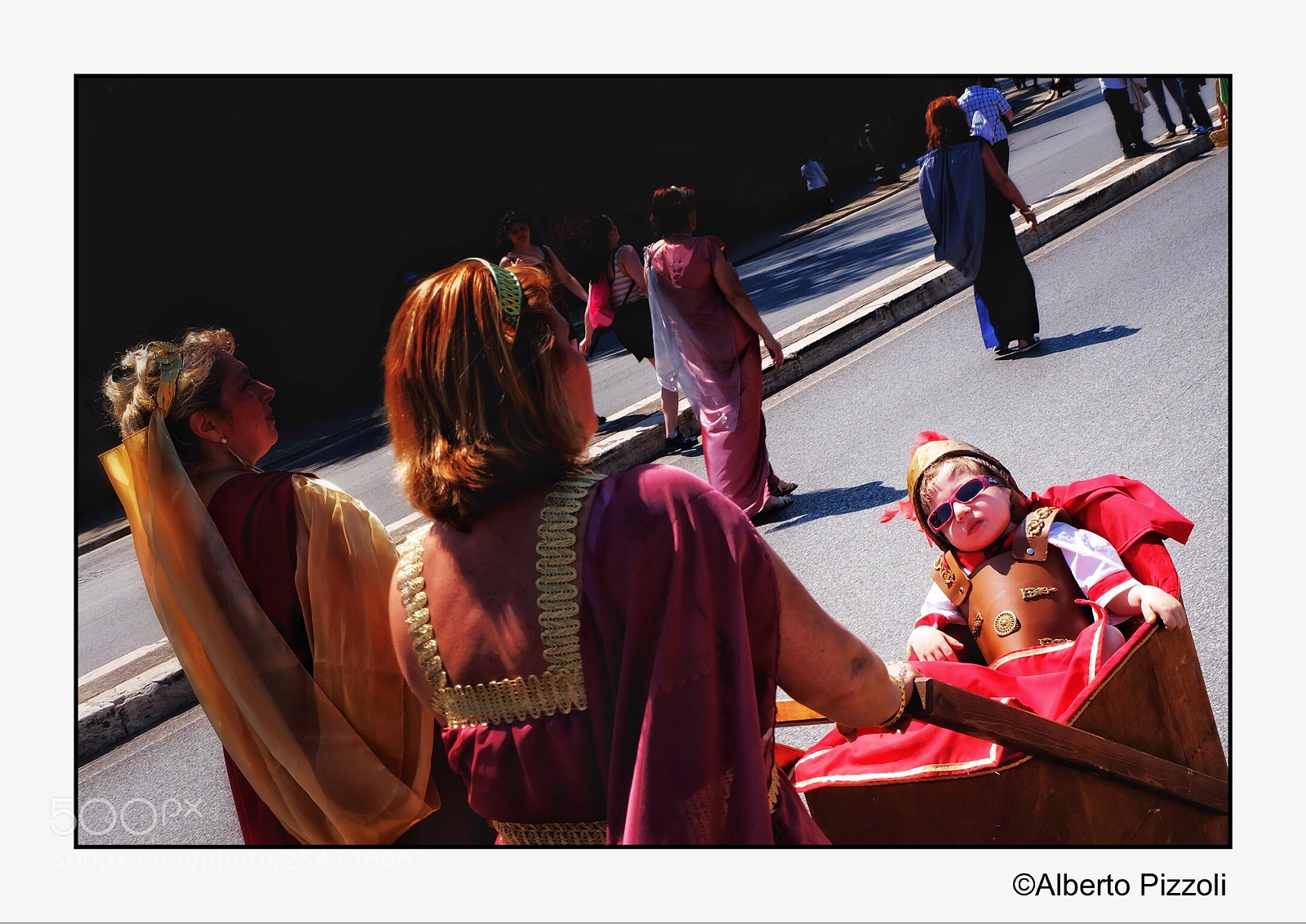 Fujifilm X100F sample photo. The eternal city celebrates photography